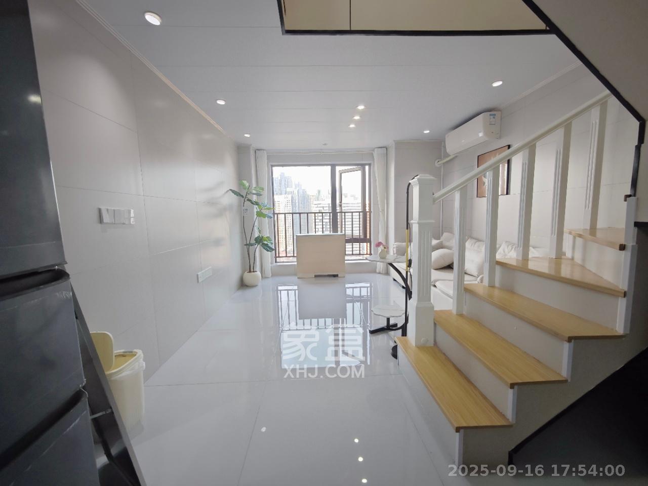 卓越江岸 2室1厅1卫 2800.0元/月 卓越江岸 2室1厅1卫 2800.0元/月室内图