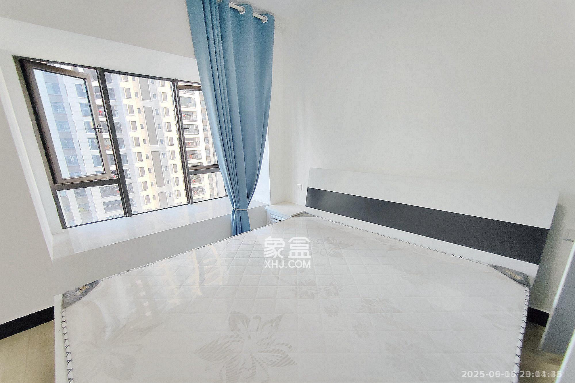 阳光城尚东湾愉景苑 3室2厅1卫 2300.0元/月 阳光城尚东湾愉景苑 3室2厅1卫 2300.0元/月室内图