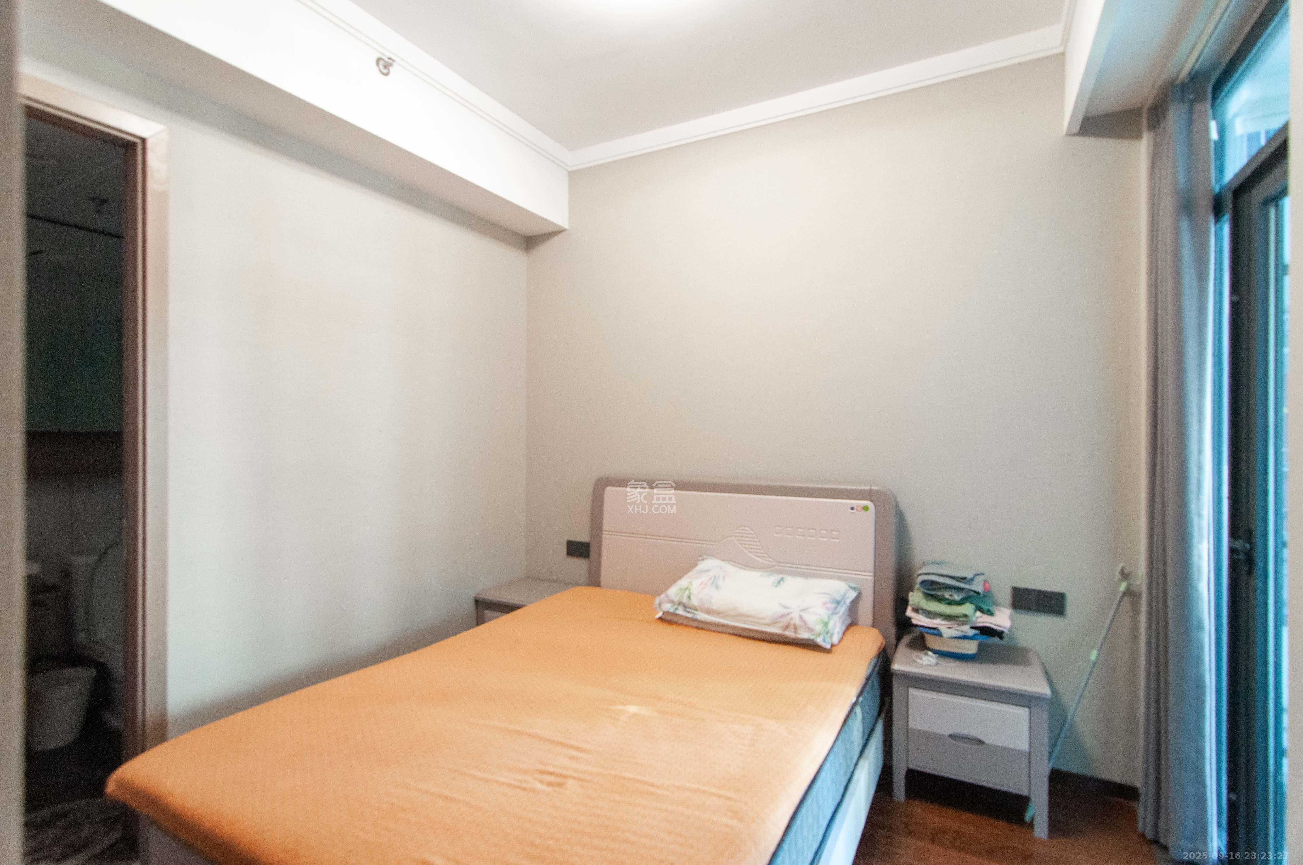 旭辉都会山  4室2厅2卫   258.80万其他