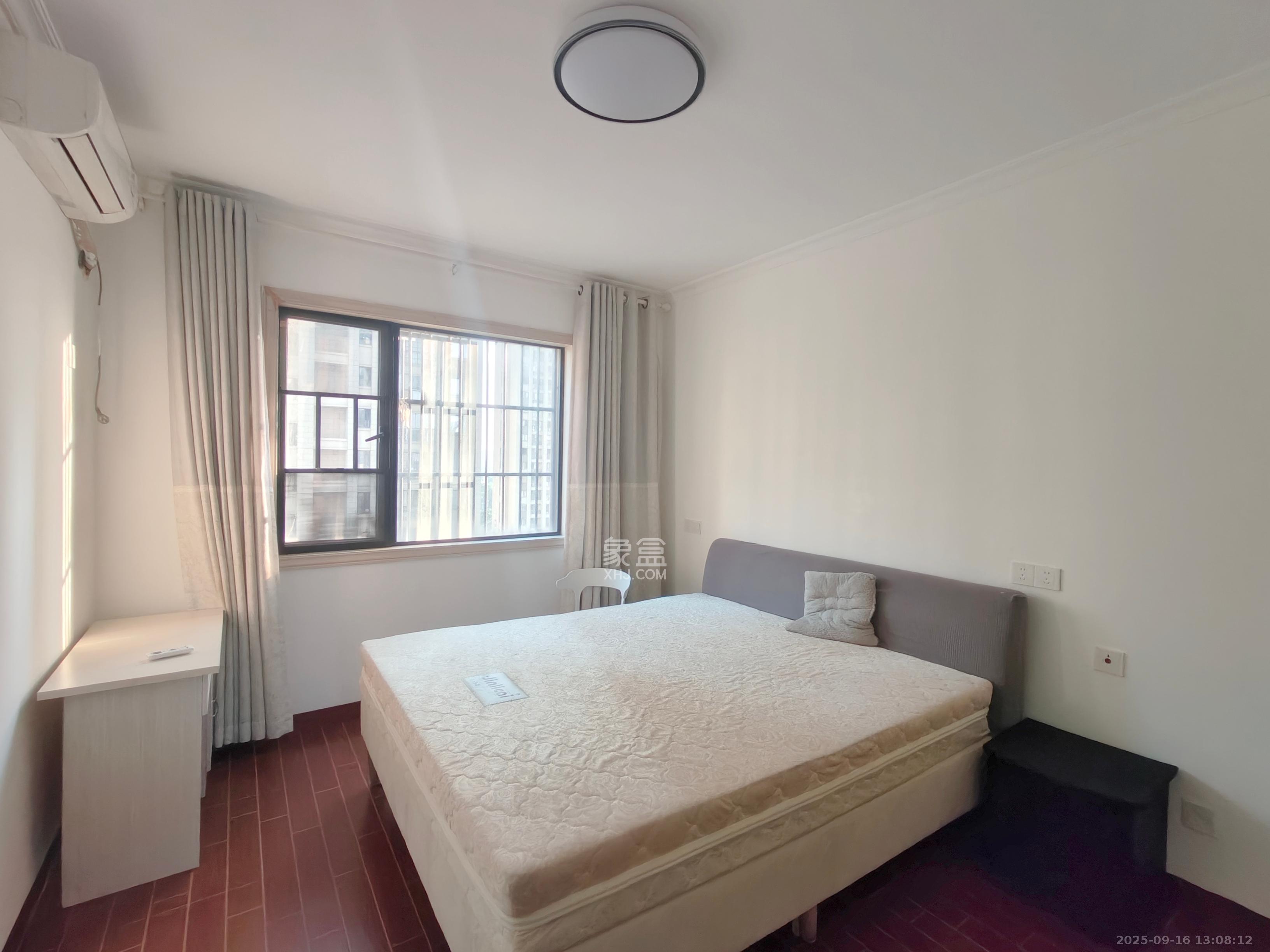 奥克斯缔壹城 3室2厅1卫 2000.0元/月 奥克斯缔壹城 3室2厅1卫 2000.0元/月室内图