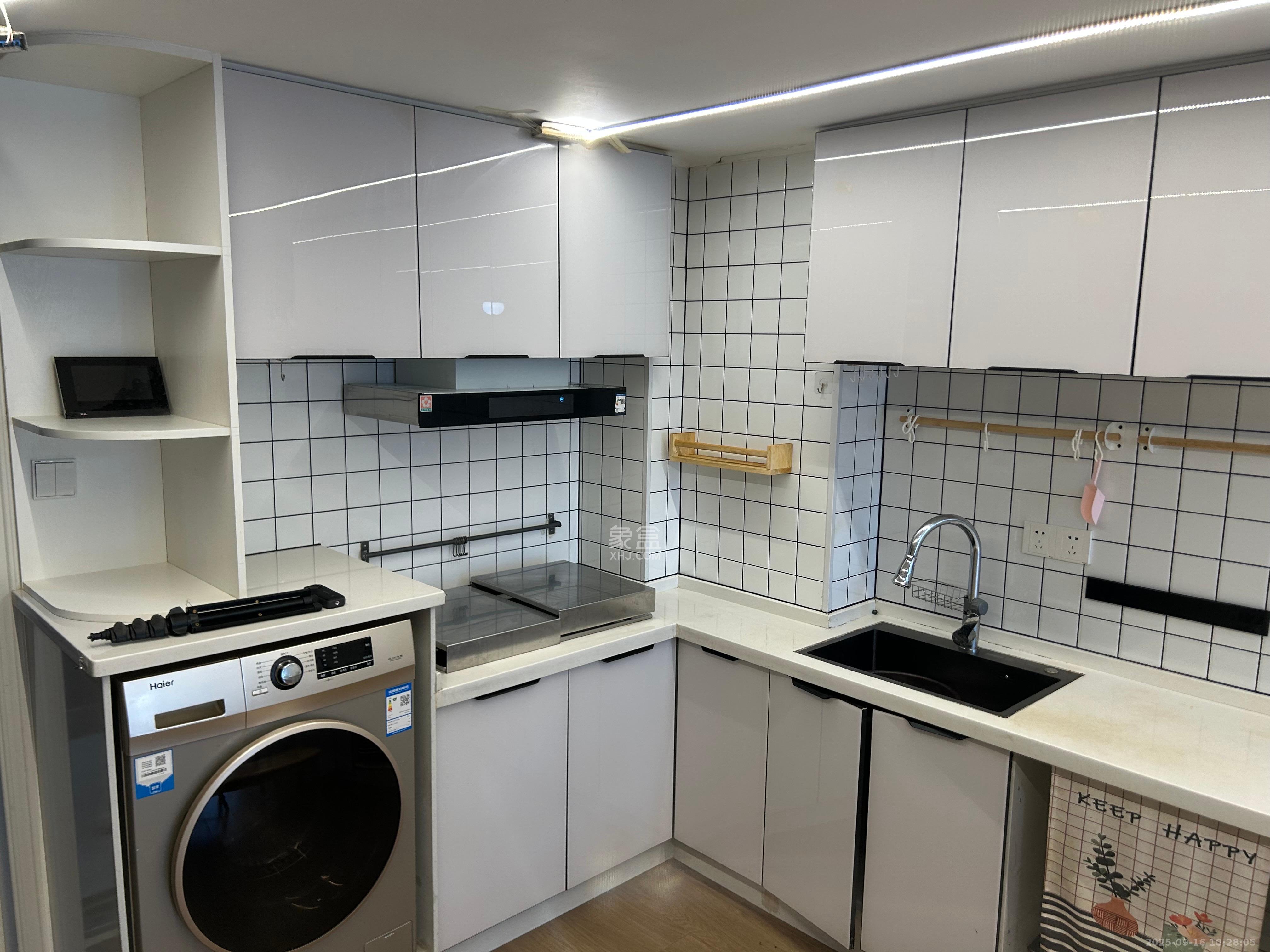 中国铁建梅溪青秀三期 2室1厅1卫 2000.0元/月 中国铁建梅溪青秀三期 2室1厅1卫 2000.0元/月室内图