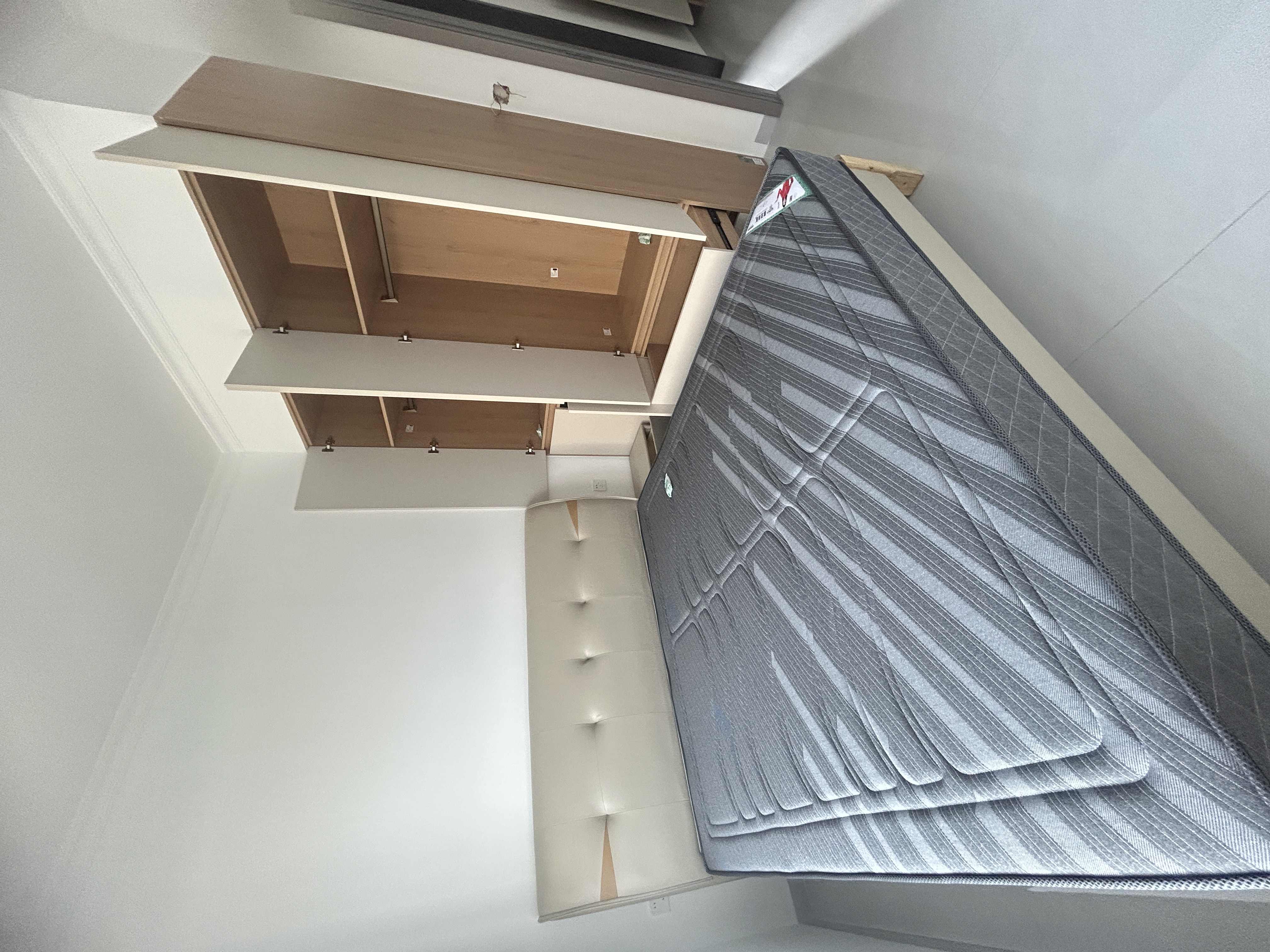 高新活力城 1室1厅1卫 1500.0元/月 高新活力城 1室1厅1卫 1500.0元/月室内图