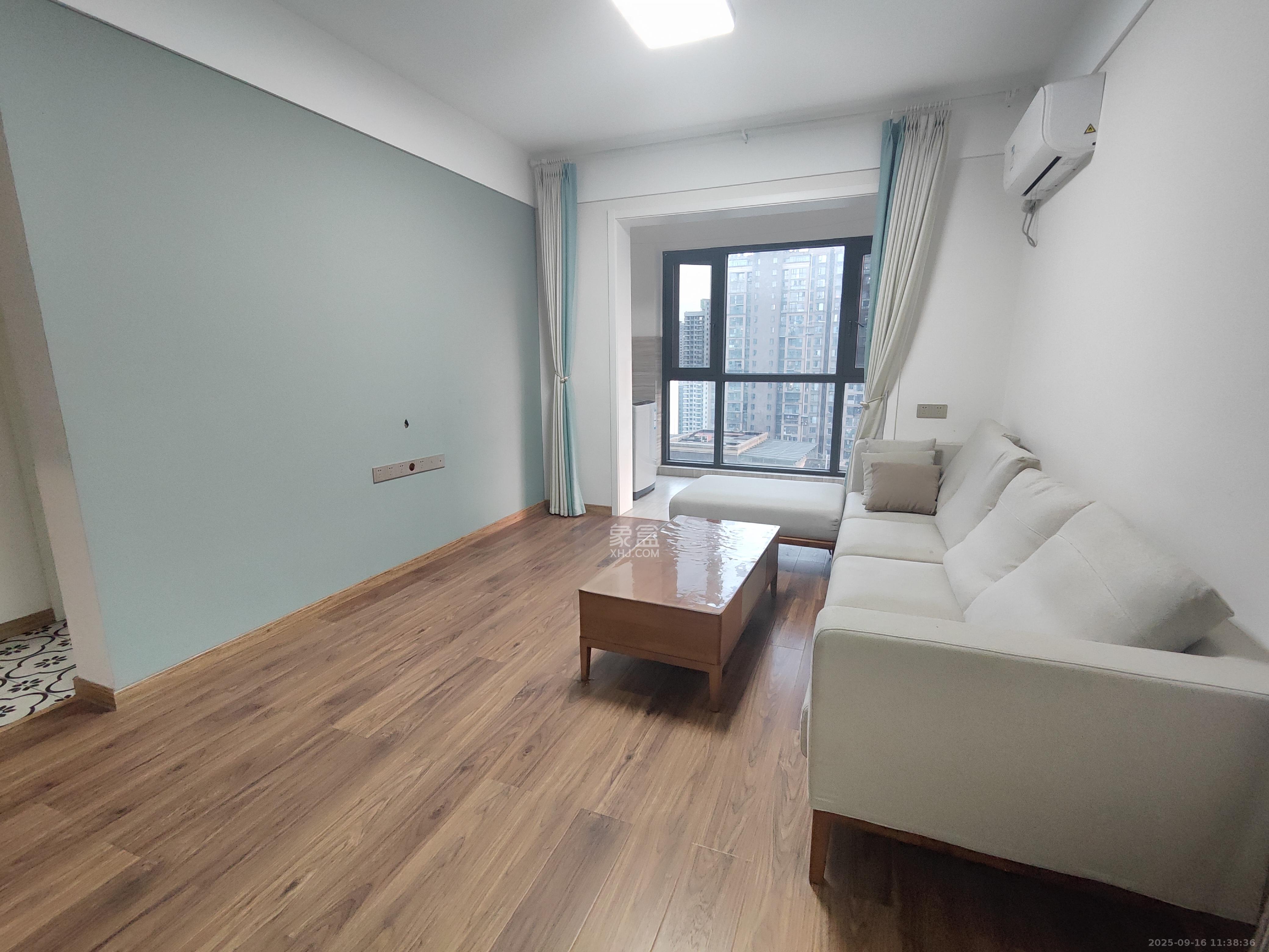 辉煌国际城一期 2室2厅1卫 2500.0元/月 辉煌国际城一期 2室2厅1卫 2500.0元/月室内图