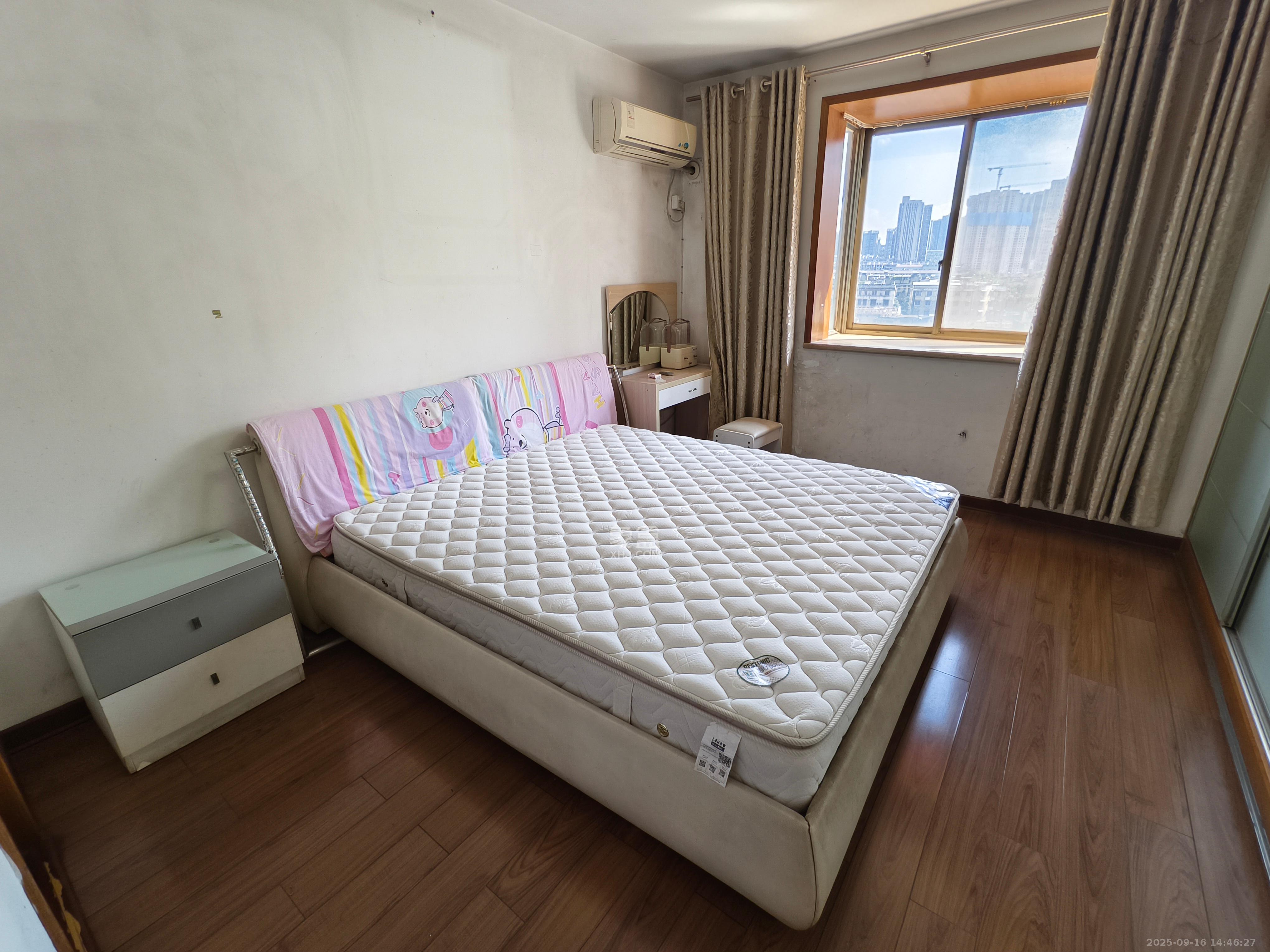 裕南大厦 3室2厅2卫 2900.0元/月 裕南大厦 3室2厅2卫 2900.0元/月室内图