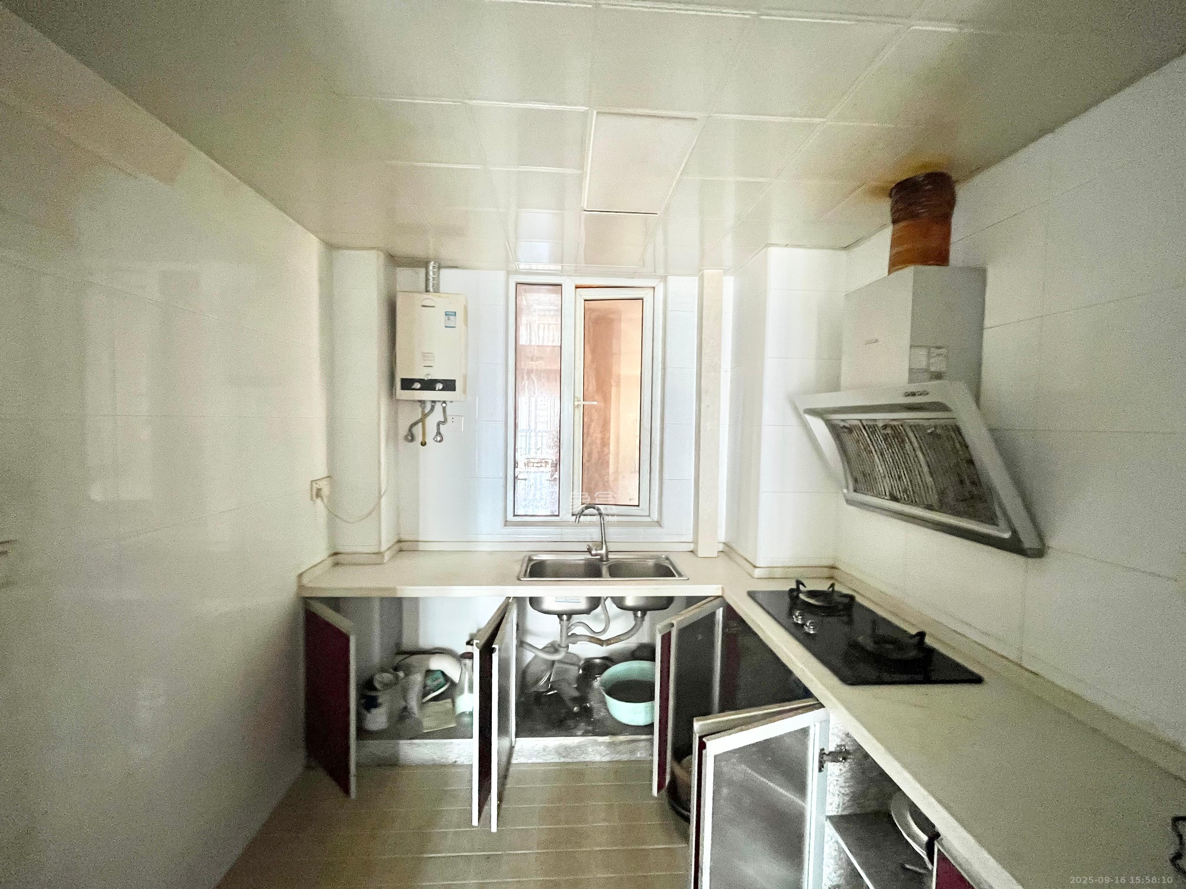 长城雅苑  3室2厅1卫    2200.0元/月室内图