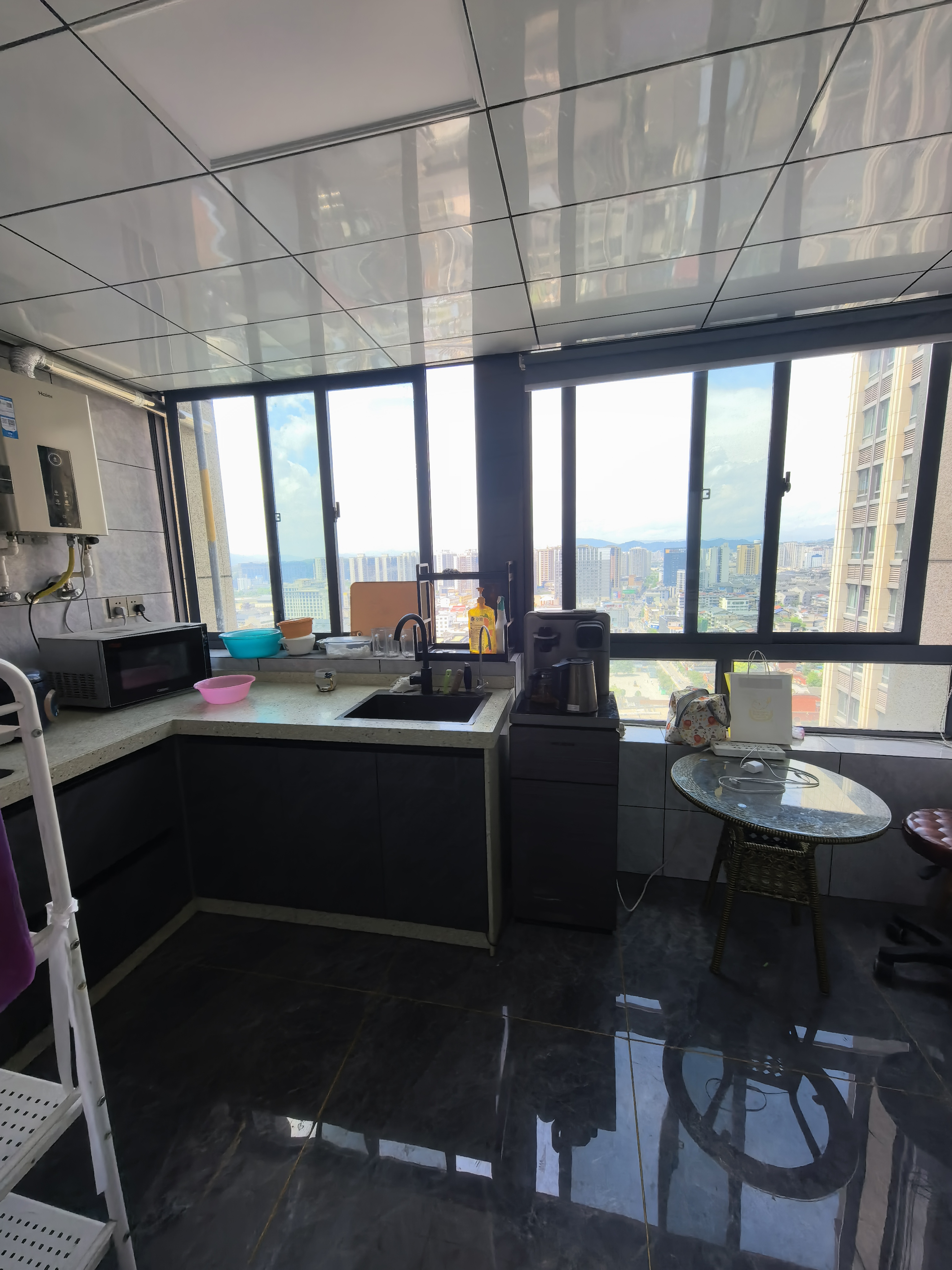 东方曼哈顿 2室2厅1卫 2000.0元/月 东方曼哈顿 2室2厅1卫 2000.0元/月室内图