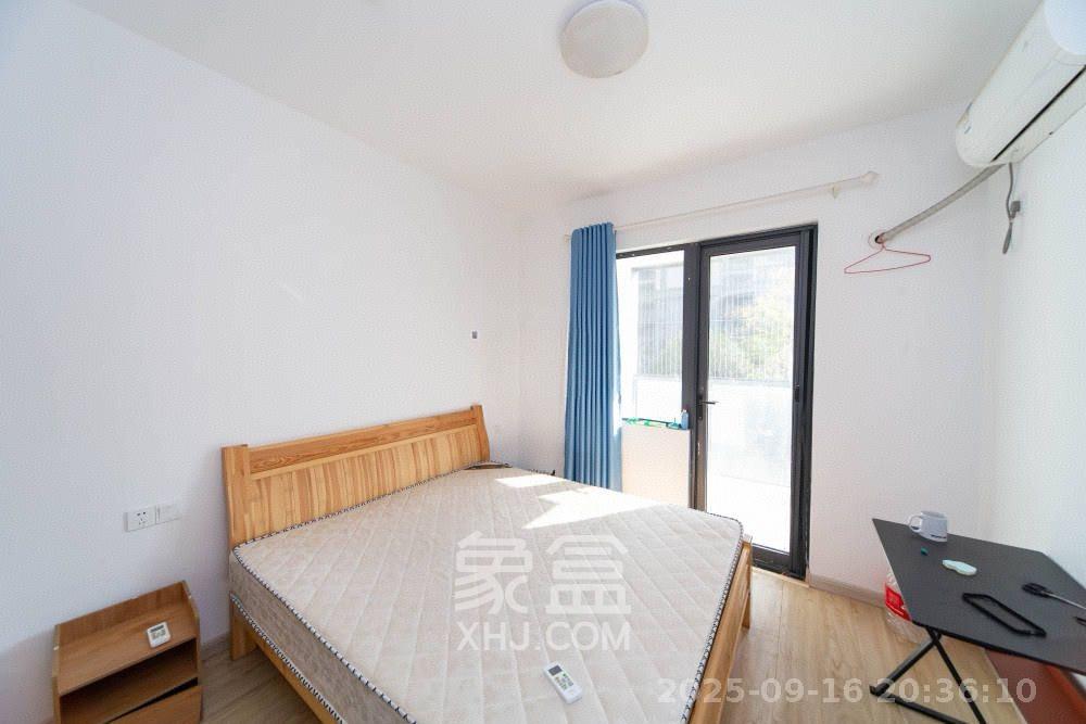 天翼花园(中国电信单位房) 3室2厅2卫 2700.0元/月 天翼花园(中国电信单位房) 3室2厅2卫 2700.0元/月室内图