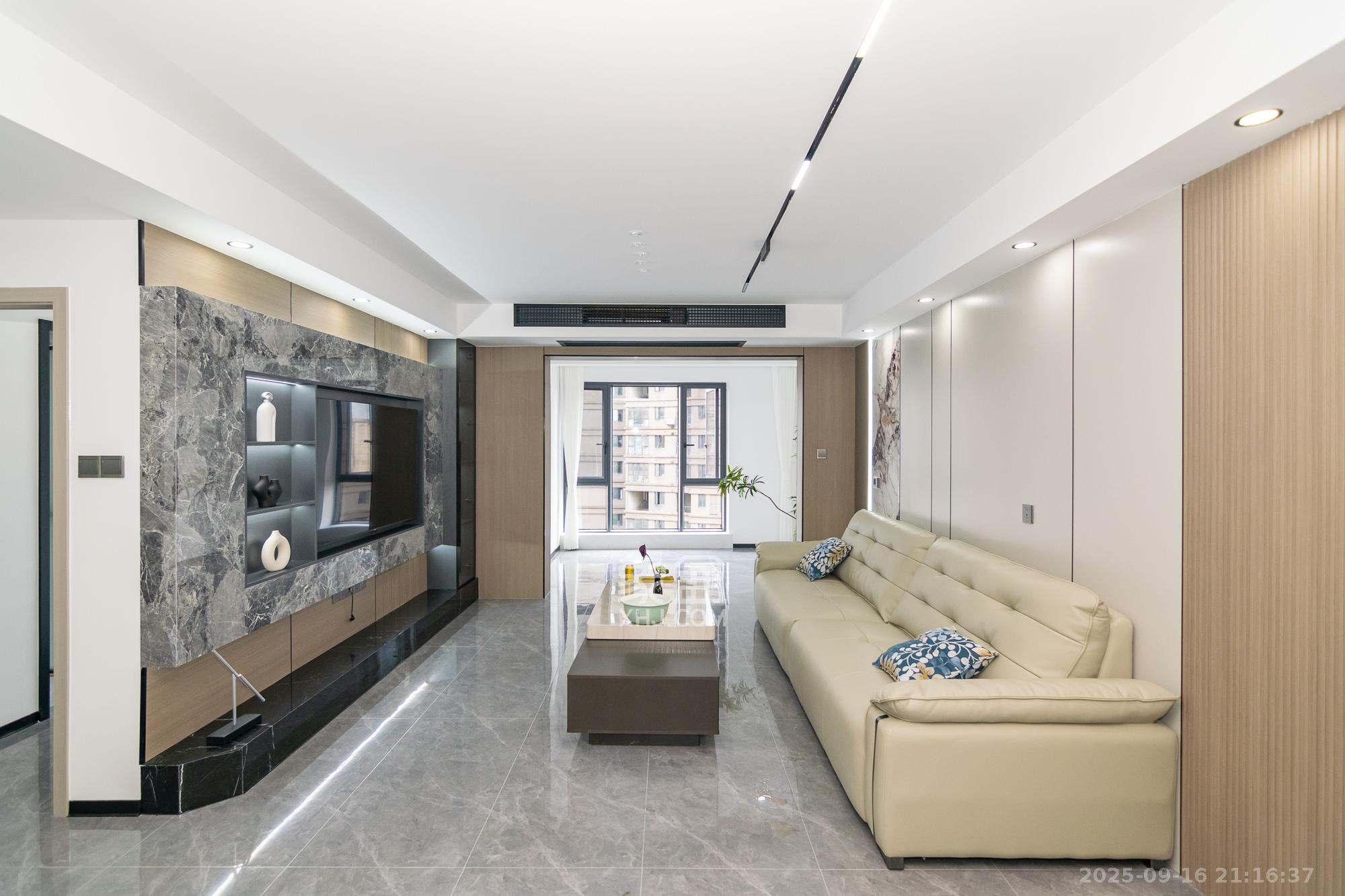 润和紫郡一期  3室2厅2卫    83.8万