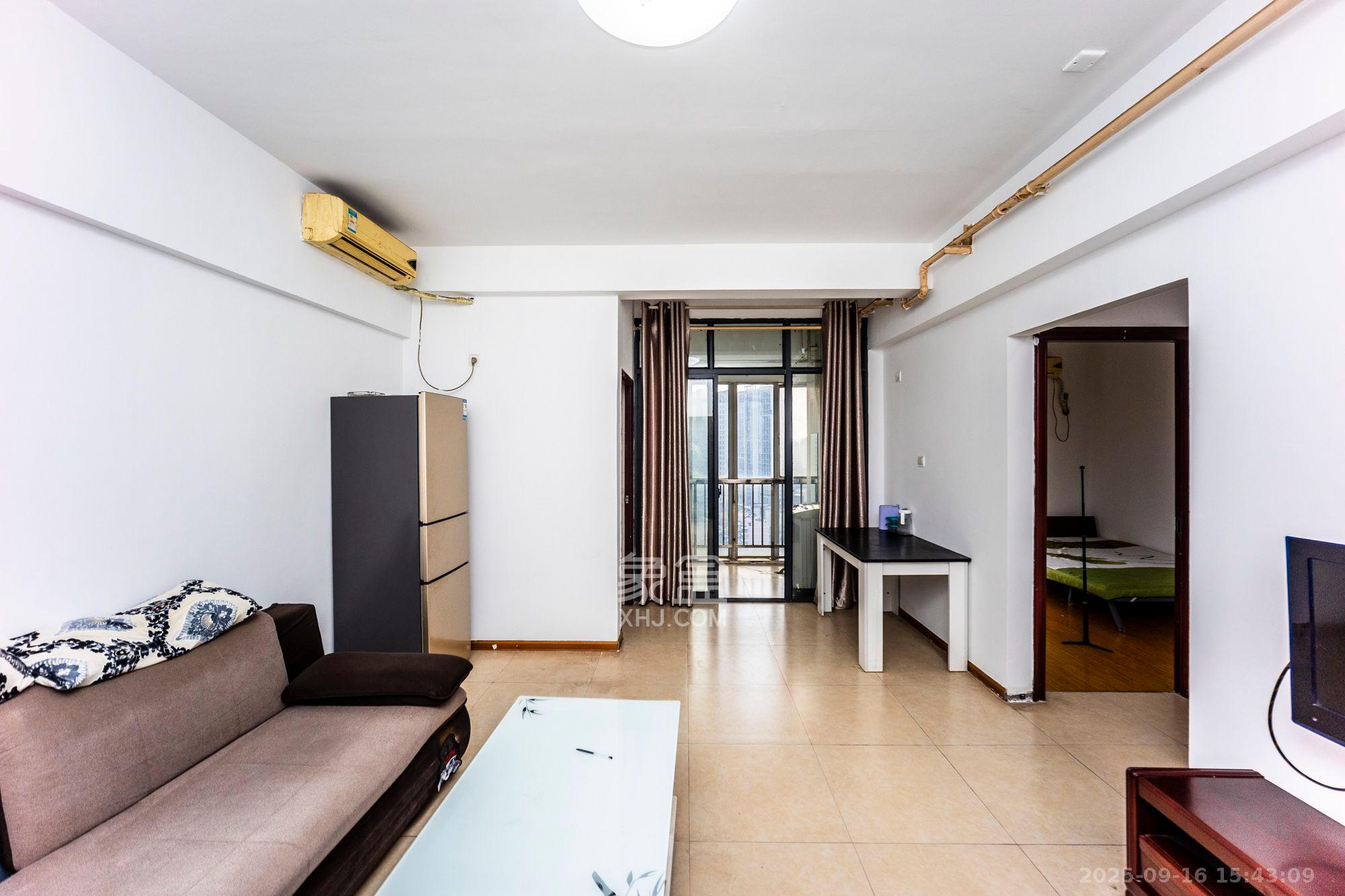 中远公馆 1室1厅1卫 2300.0元/月 中远公馆 1室1厅1卫 2300.0元/月室内图