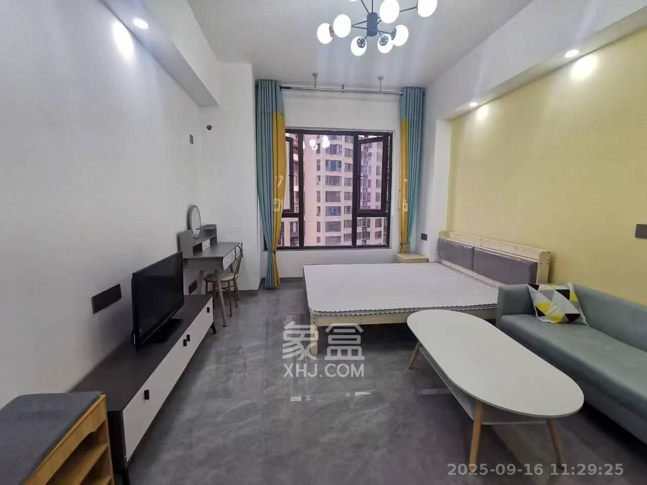 蓝光雍锦半岛   38.0㎡      1400.0元/月