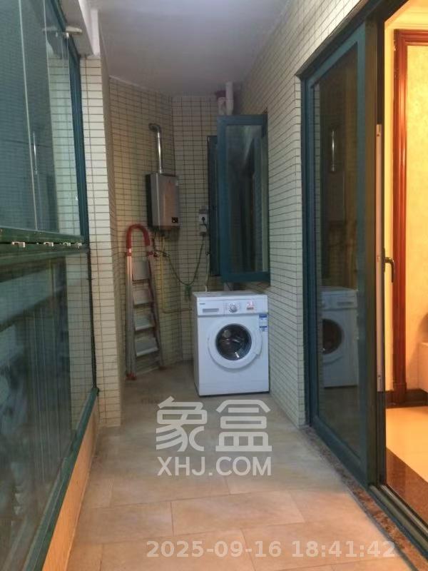 恒大雅苑  3室2厅1卫   3000.00元/月室内图