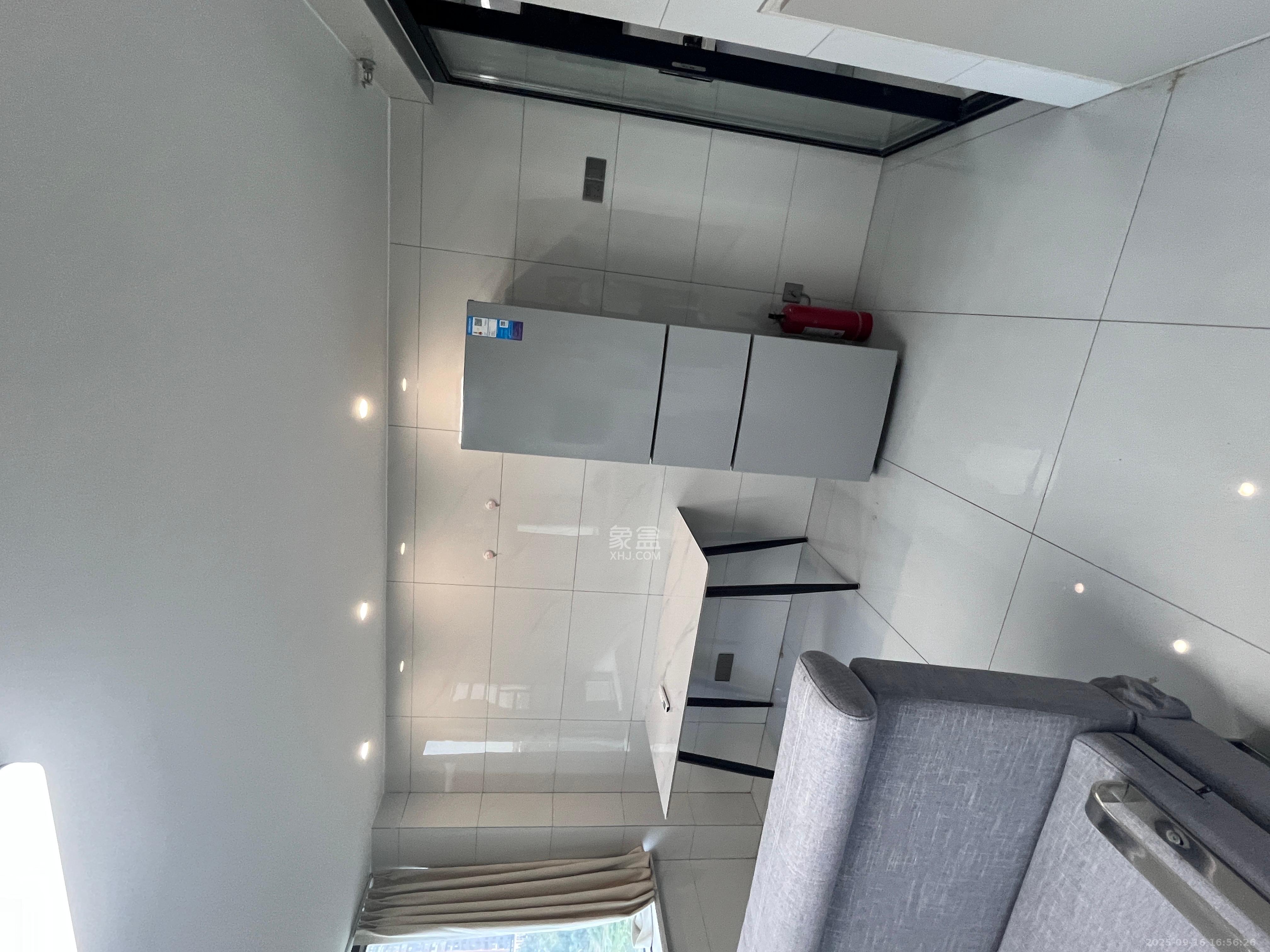 新城悦隽公园 1室1厅1卫 1800.0元/月 新城悦隽公园 1室1厅1卫 1800.0元/月室内图