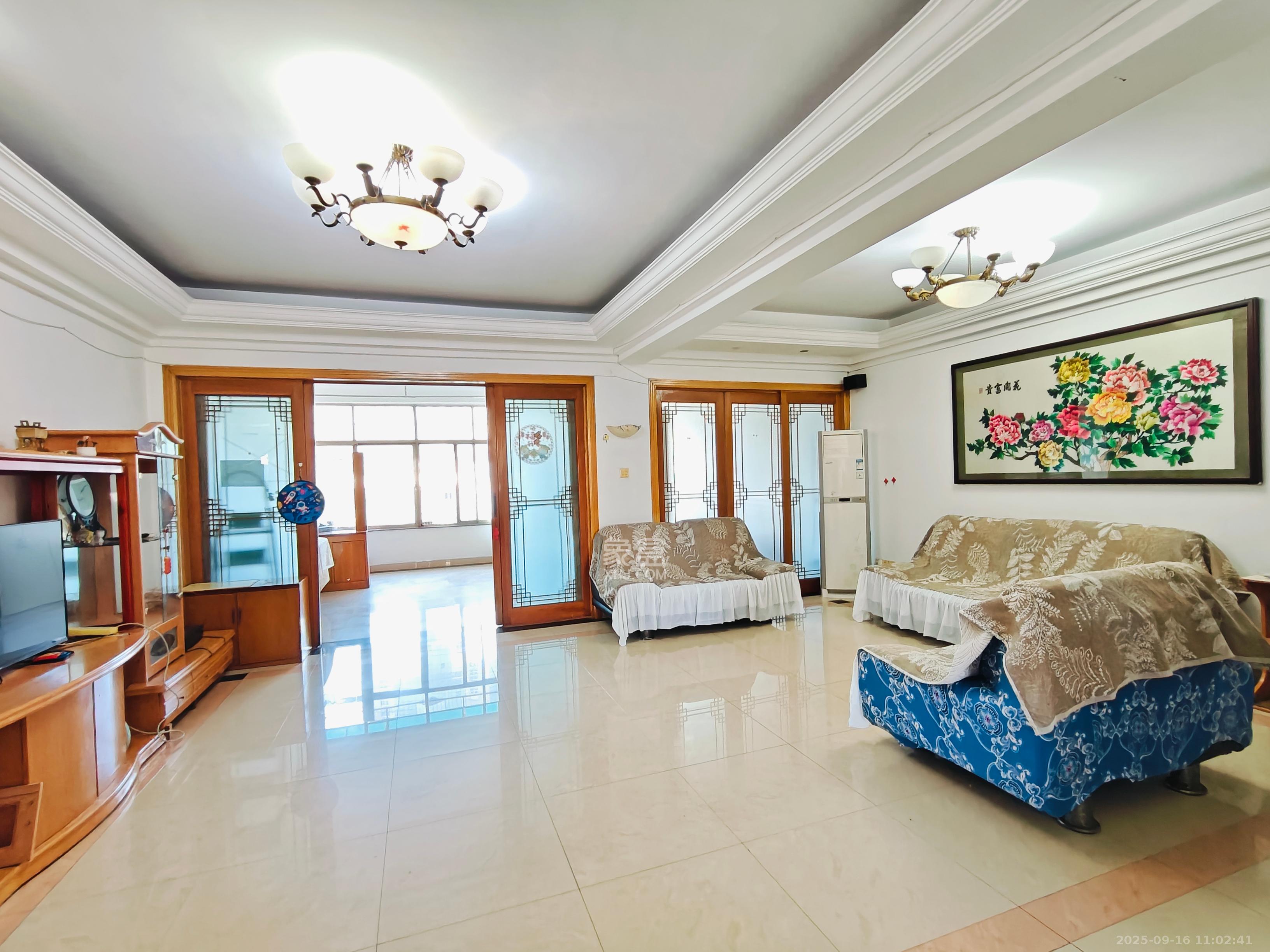 乔庄社区  3室1厅2卫    3600.0元/月室内图