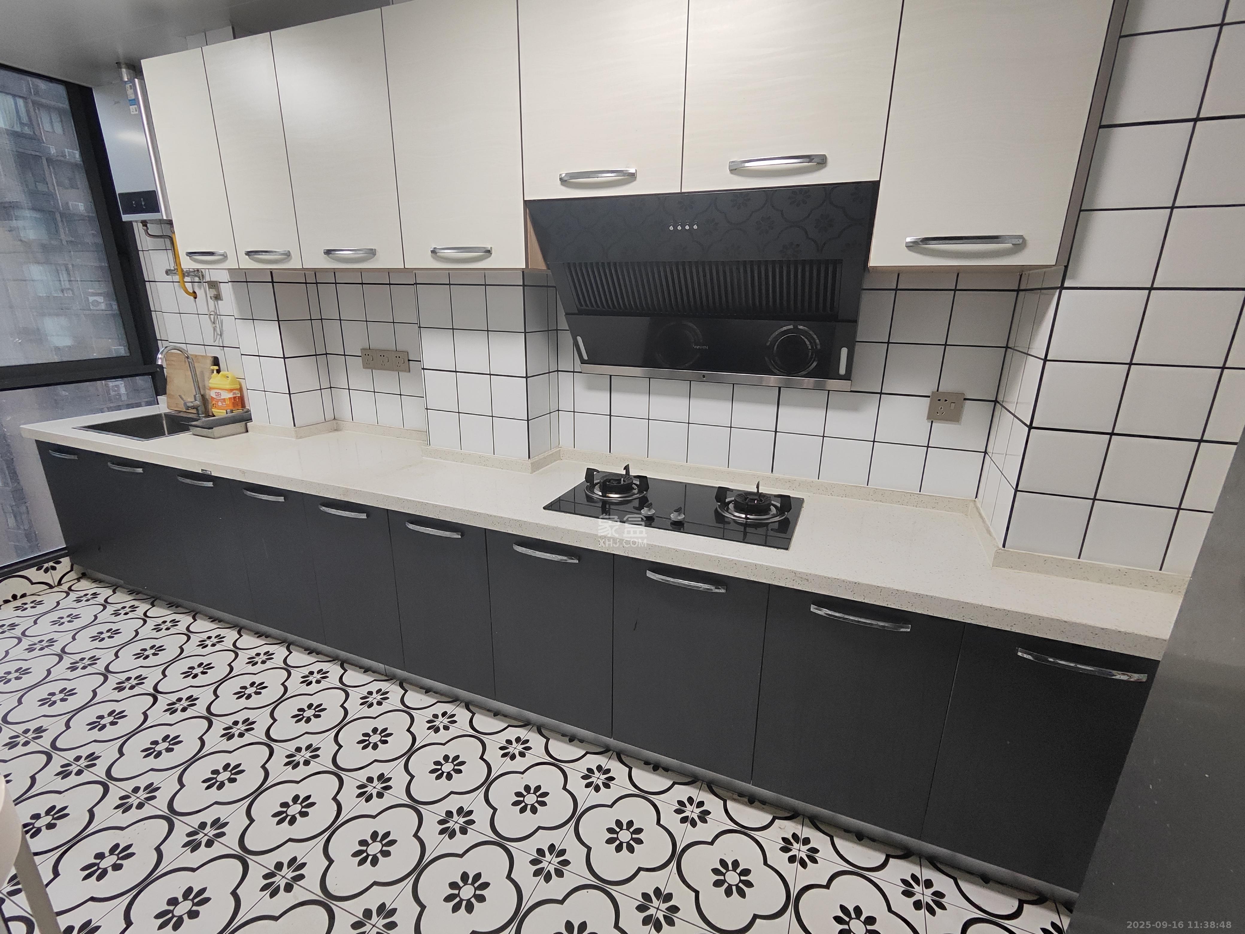 辉煌国际城一期 2室2厅1卫 2500.0元/月 辉煌国际城一期 2室2厅1卫 2500.0元/月室内图