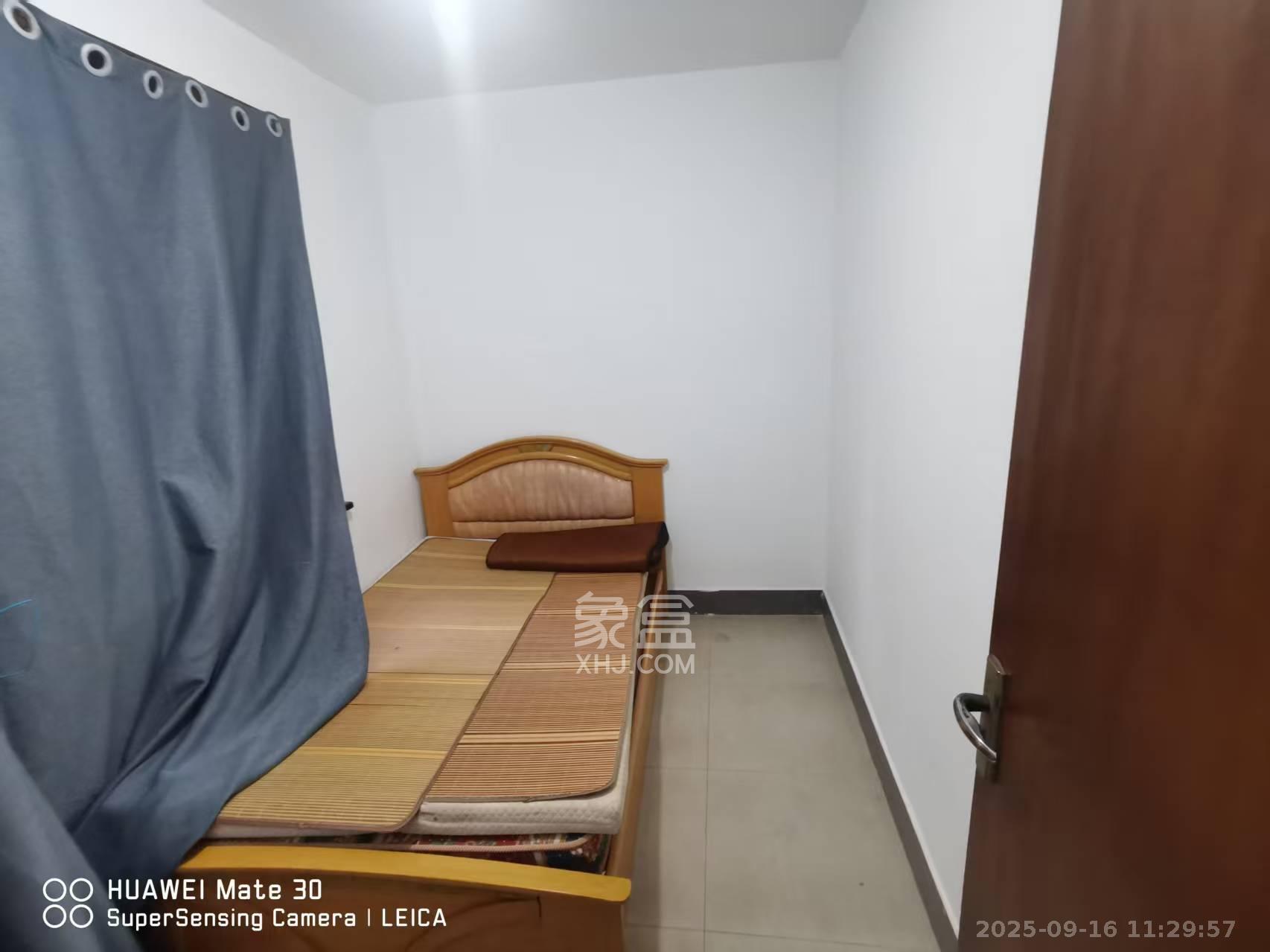 人民新村  2室1厅1卫    1800.0元/月室内图