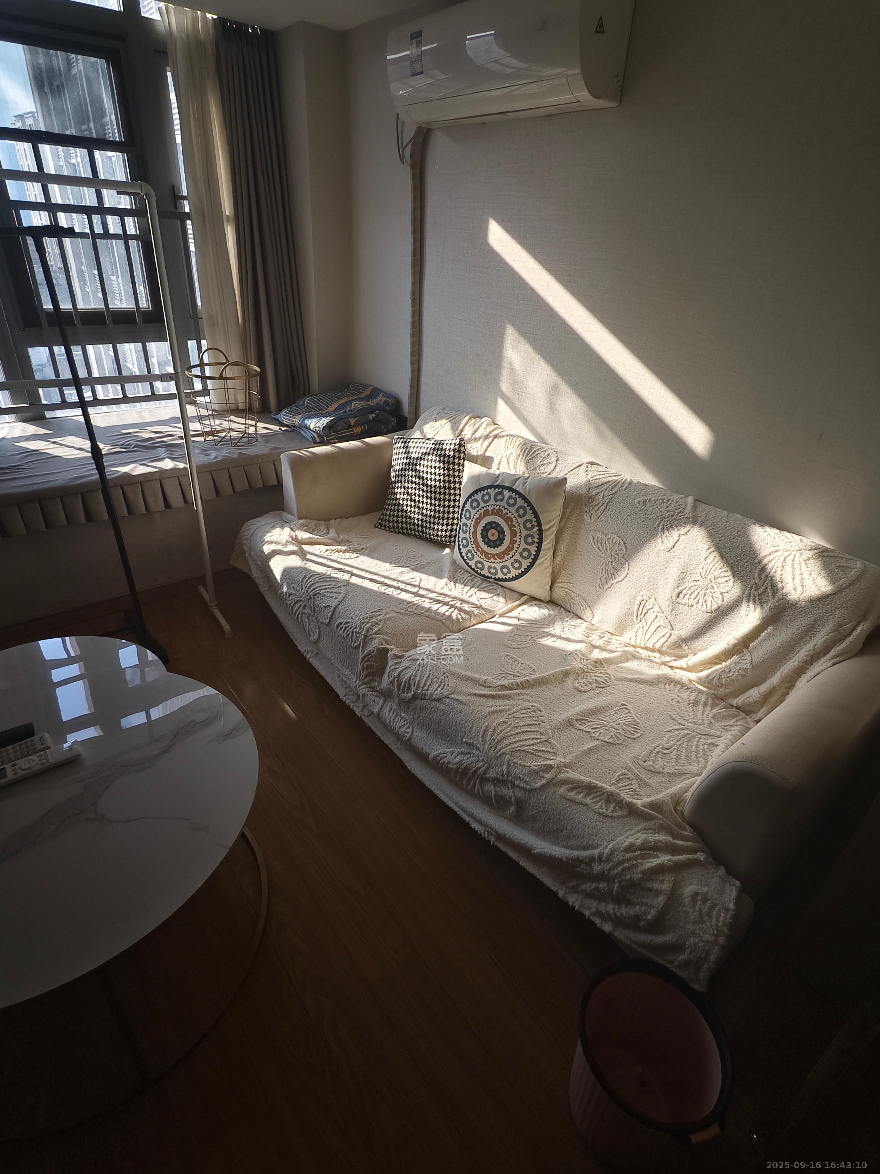 阳光城檀悦 2室1厅1卫 3000.0元/月 阳光城檀悦 2室1厅1卫 3000.0元/月室内图