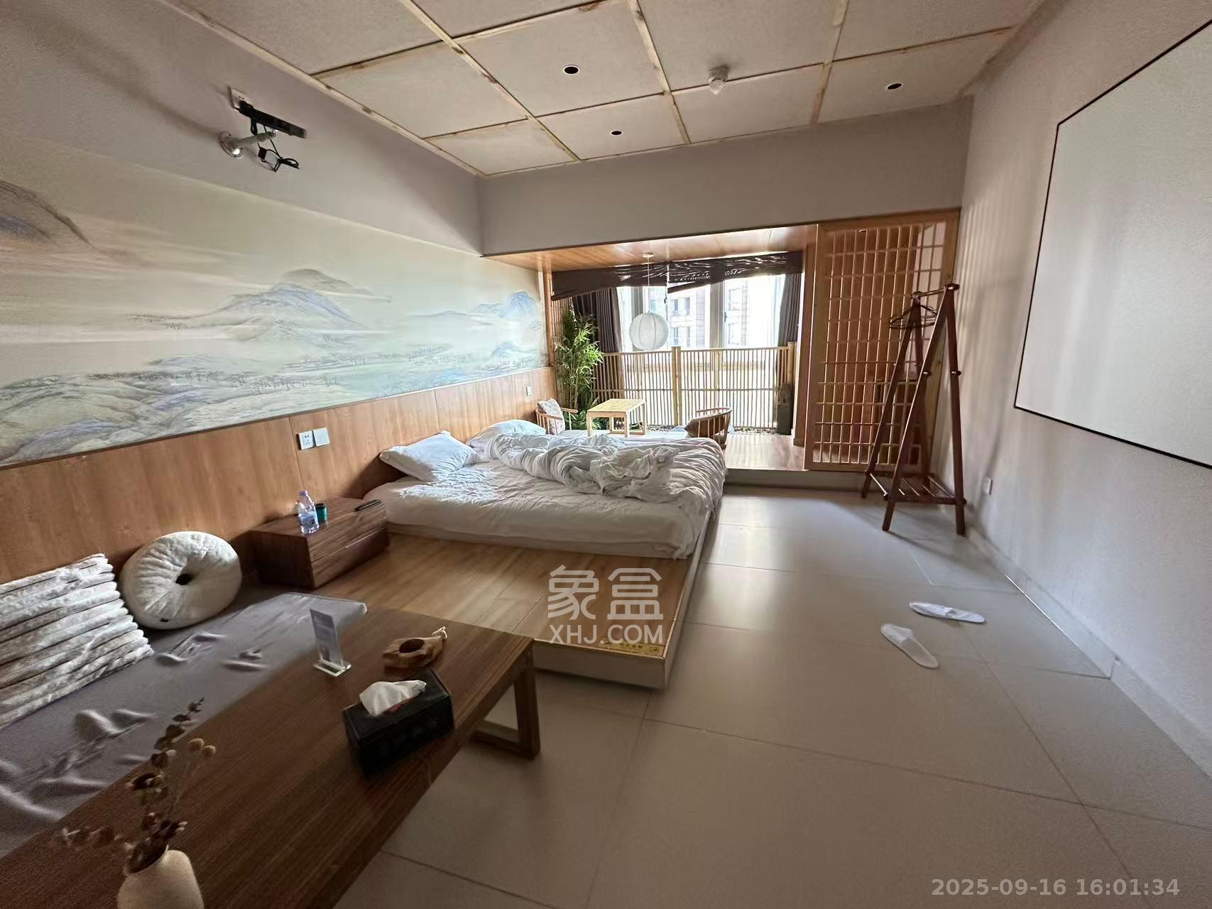 保利国际广场 1室1厅1卫 2000.0元/月 保利国际广场 1室1厅1卫 2000.0元/月室内图