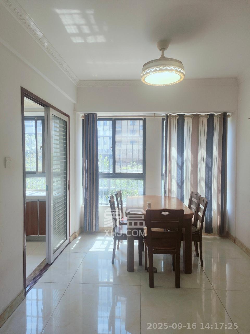 奥莱名邸 3室2厅1卫 1800.0元/月 奥莱名邸 3室2厅1卫 1800.0元/月室内图