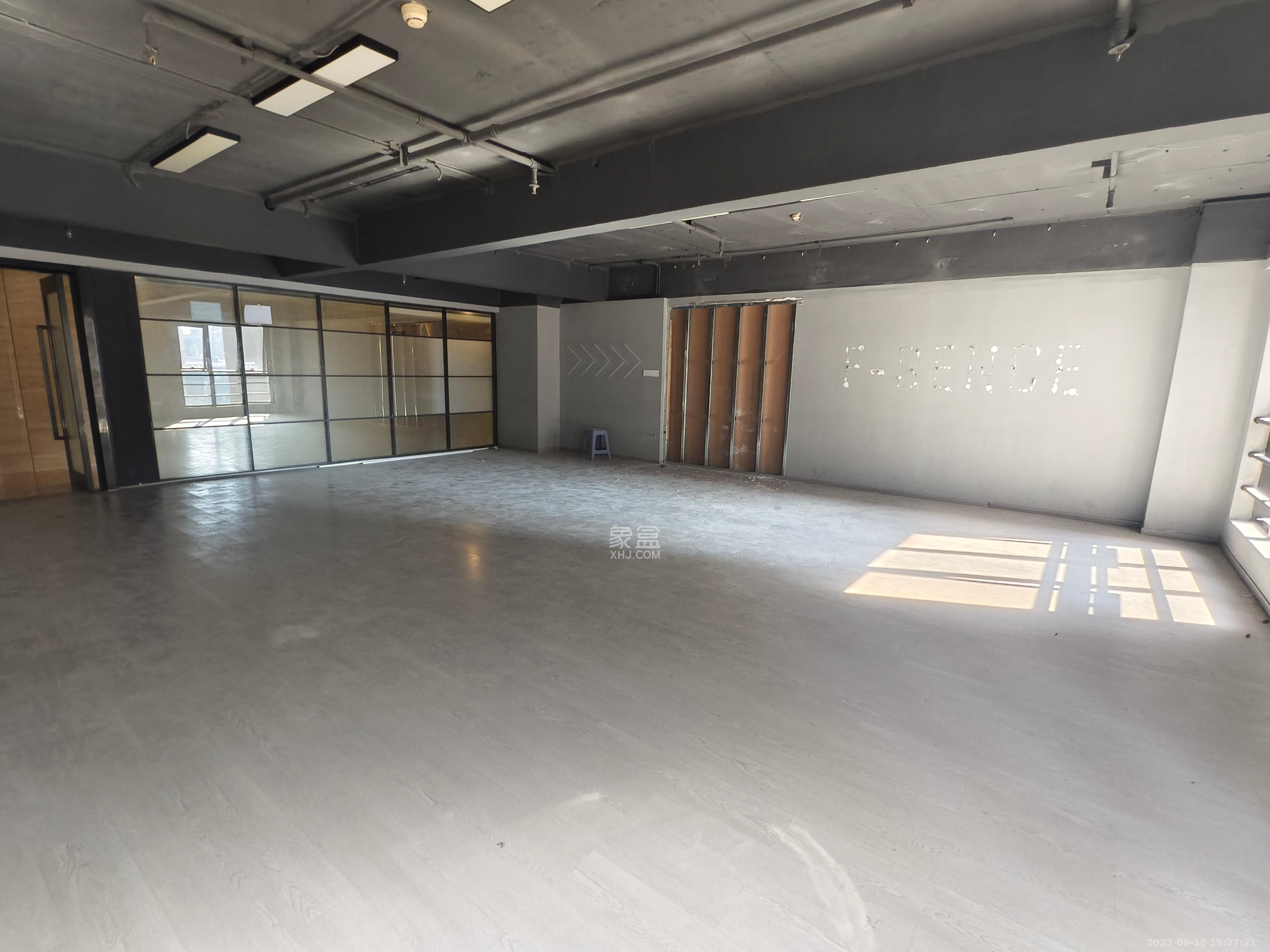 湘域城邦（湘域国际中心）   99.56㎡      4500.0元/月室内图