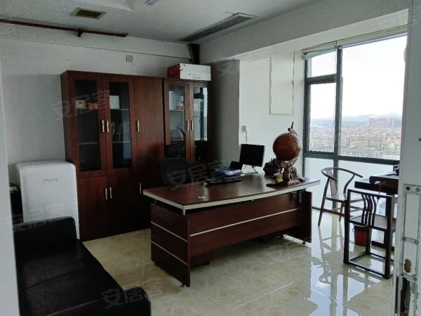 吉泰领寓 1室1厅1卫 4000.0元/月 吉泰领寓 1室1厅1卫 4000.0元/月室内图