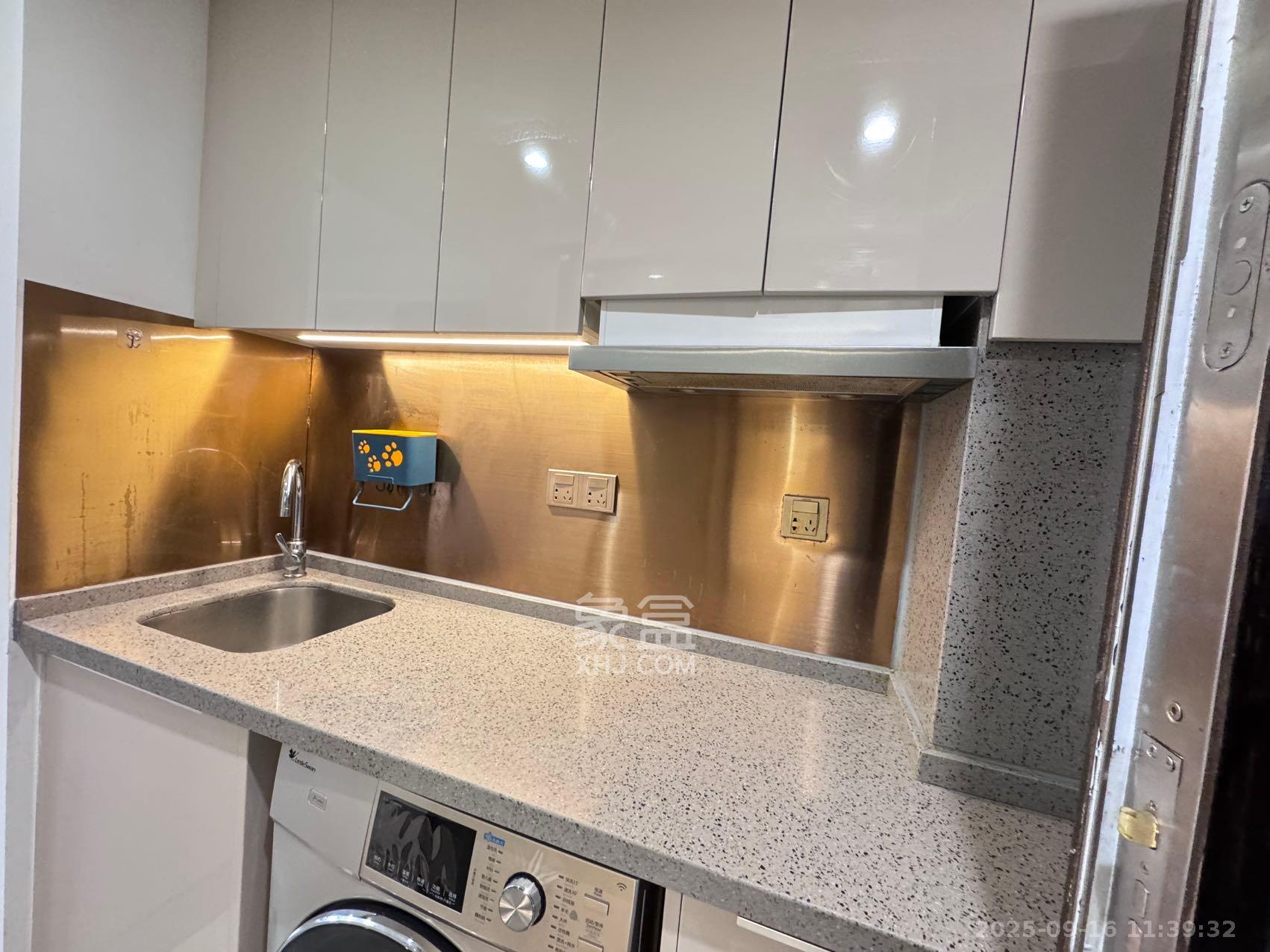 旭辉华宇南宸府 1室1厅1卫 1100.0元/月 旭辉华宇南宸府 1室1厅1卫 1100.0元/月室内图