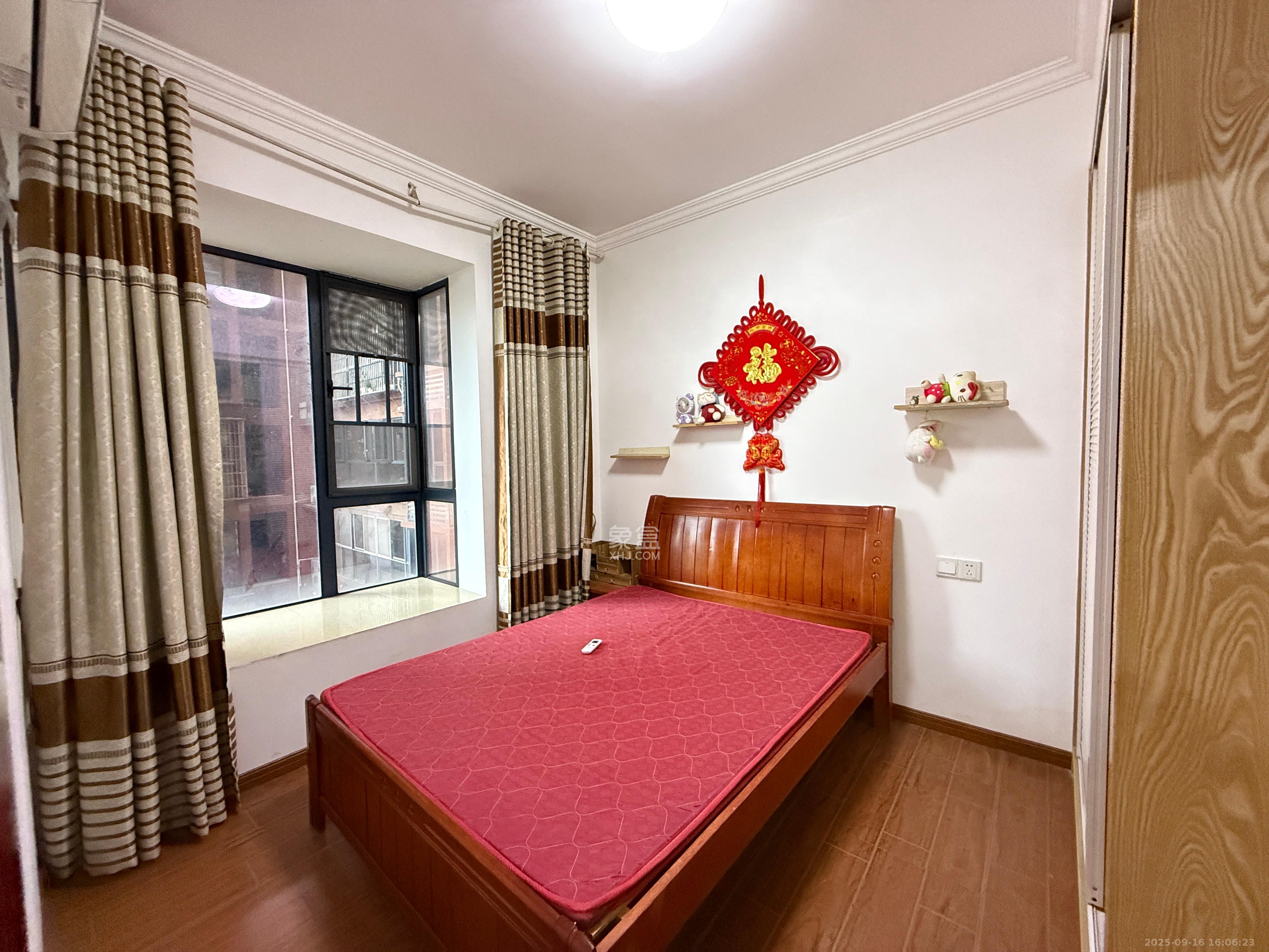 珠江东方明珠(新地东方明珠)三期 3室2厅1卫 1600.0元/月 珠江东方明珠(新地东方明珠)三期 3室2厅1卫 1600.0元/月室内图