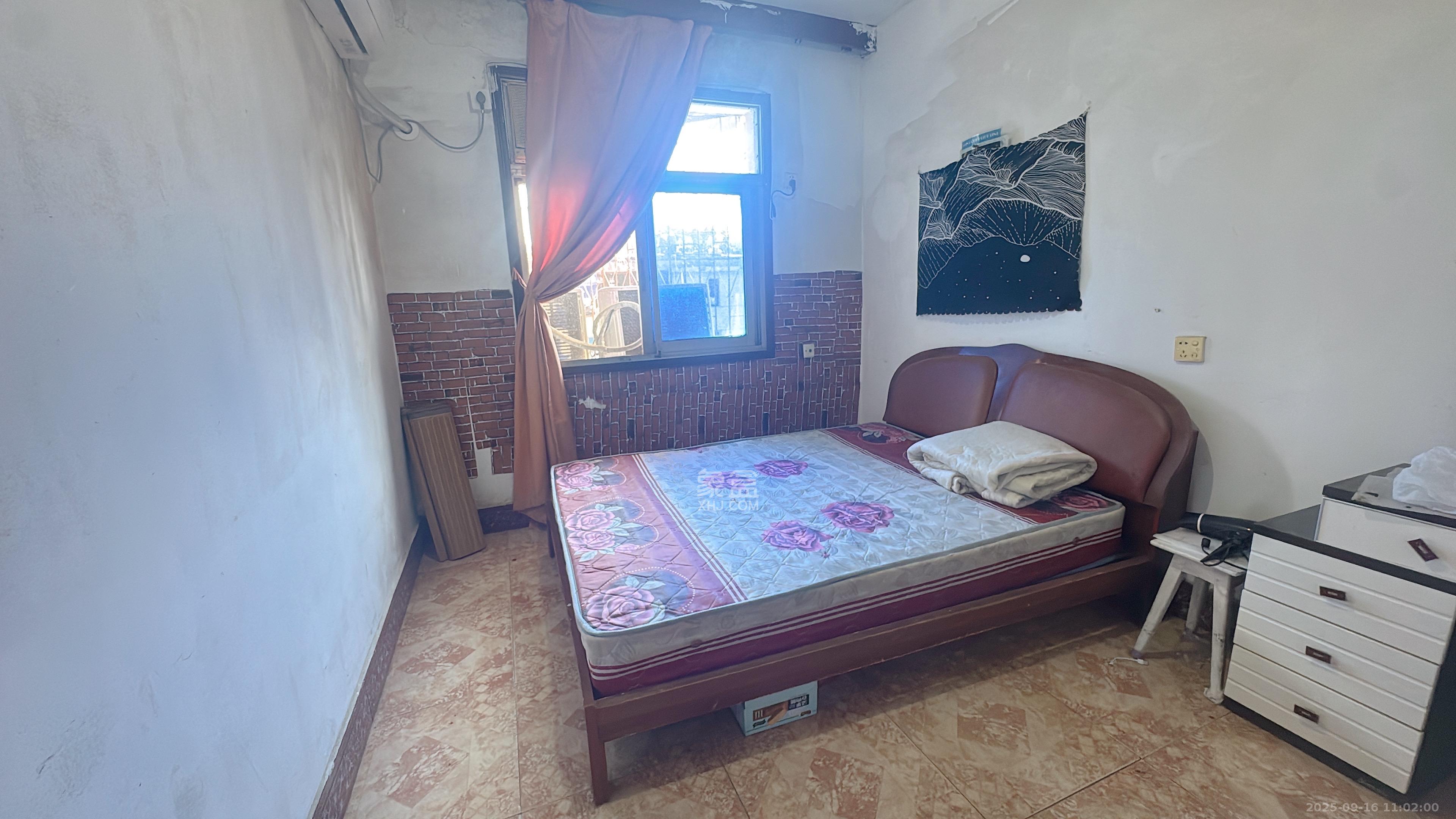 吉景小区 2室1厅1卫 1300.0元/月 吉景小区 2室1厅1卫 1300.0元/月室内图