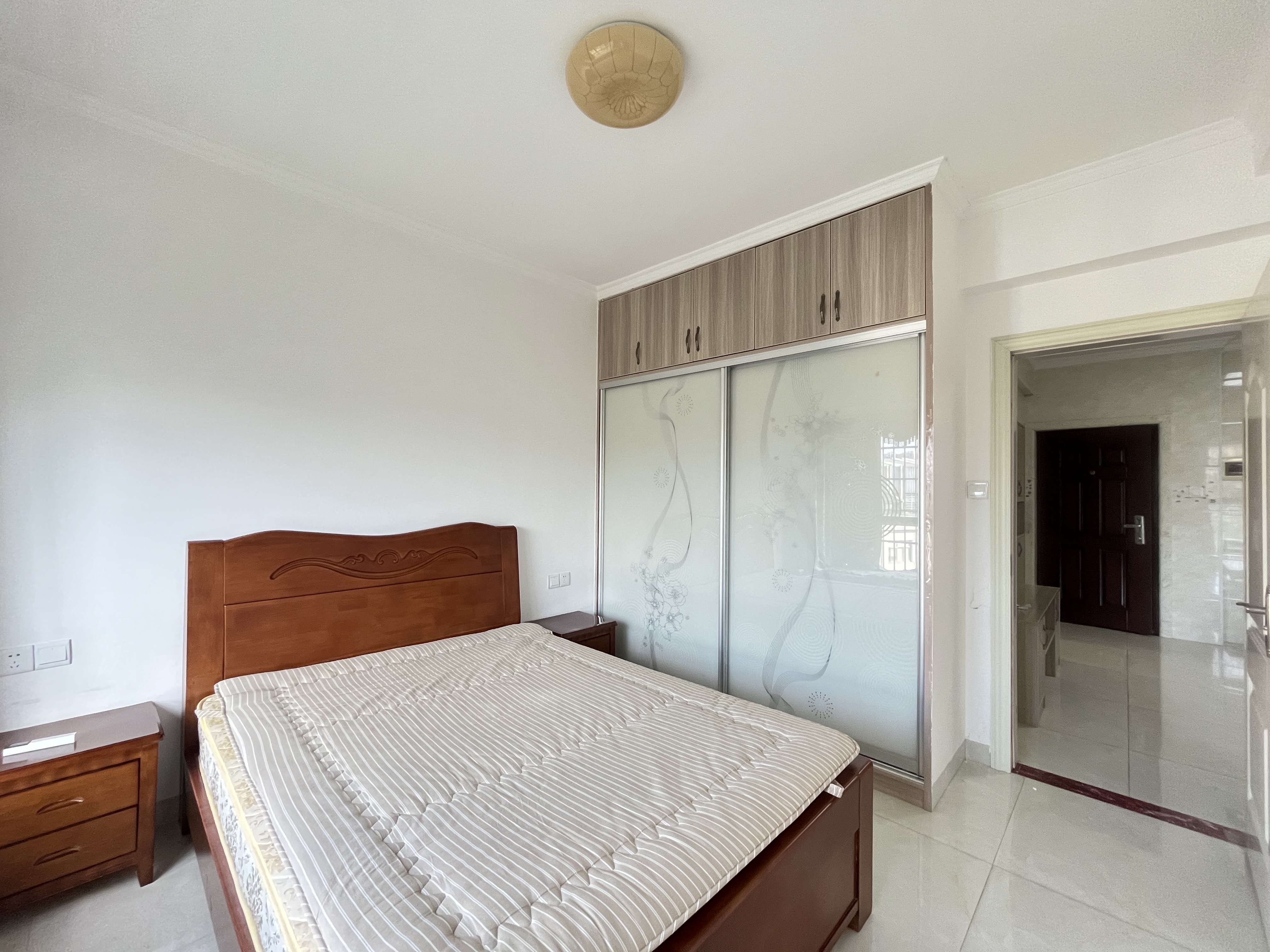 尚书房 2室2厅1卫 1500.0元/月 尚书房 2室2厅1卫 1500.0元/月室内图