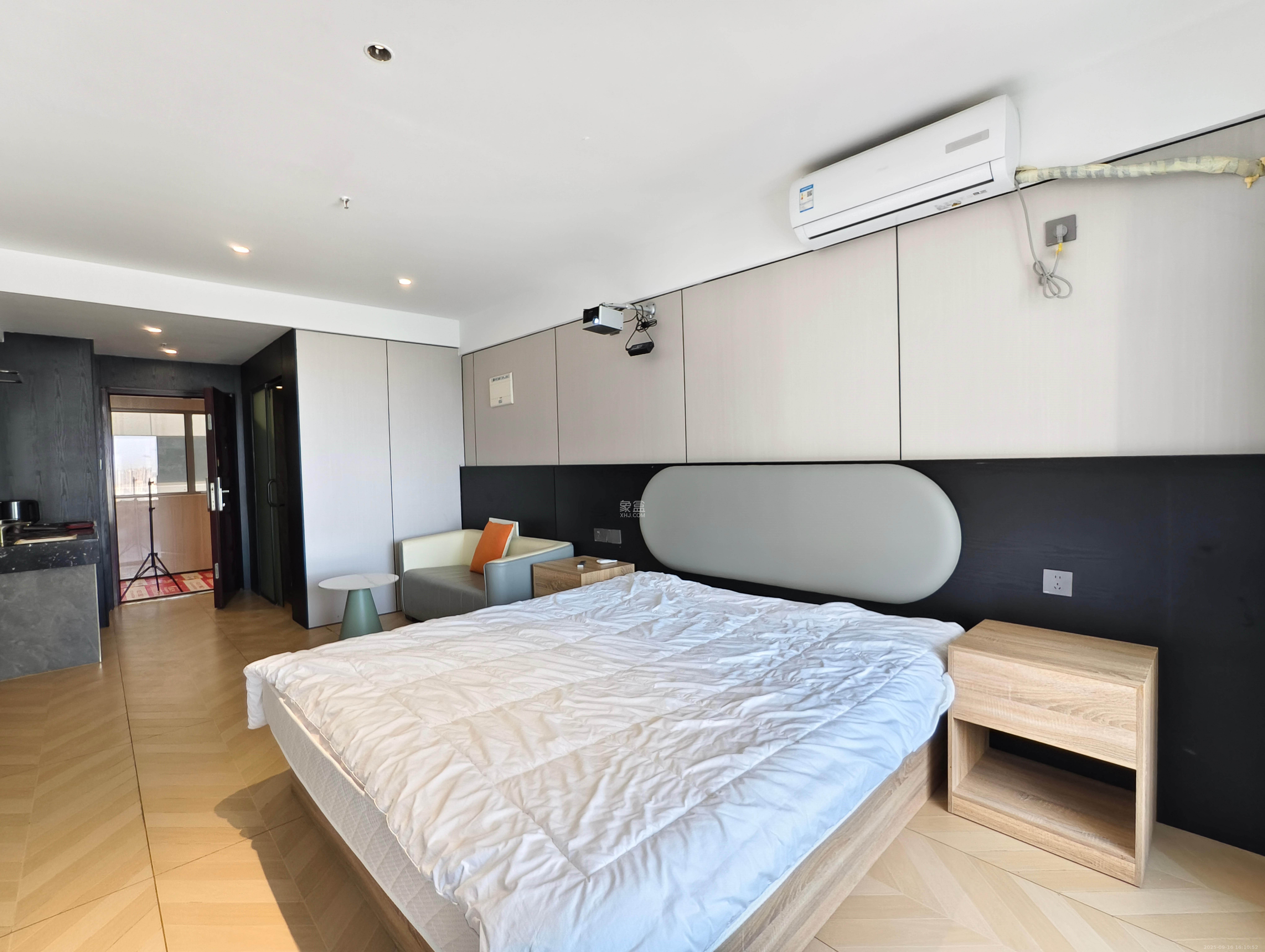 保利天禧EF区 1室1厅1卫 1800.0元/月 保利天禧EF区 1室1厅1卫 1800.0元/月室内图