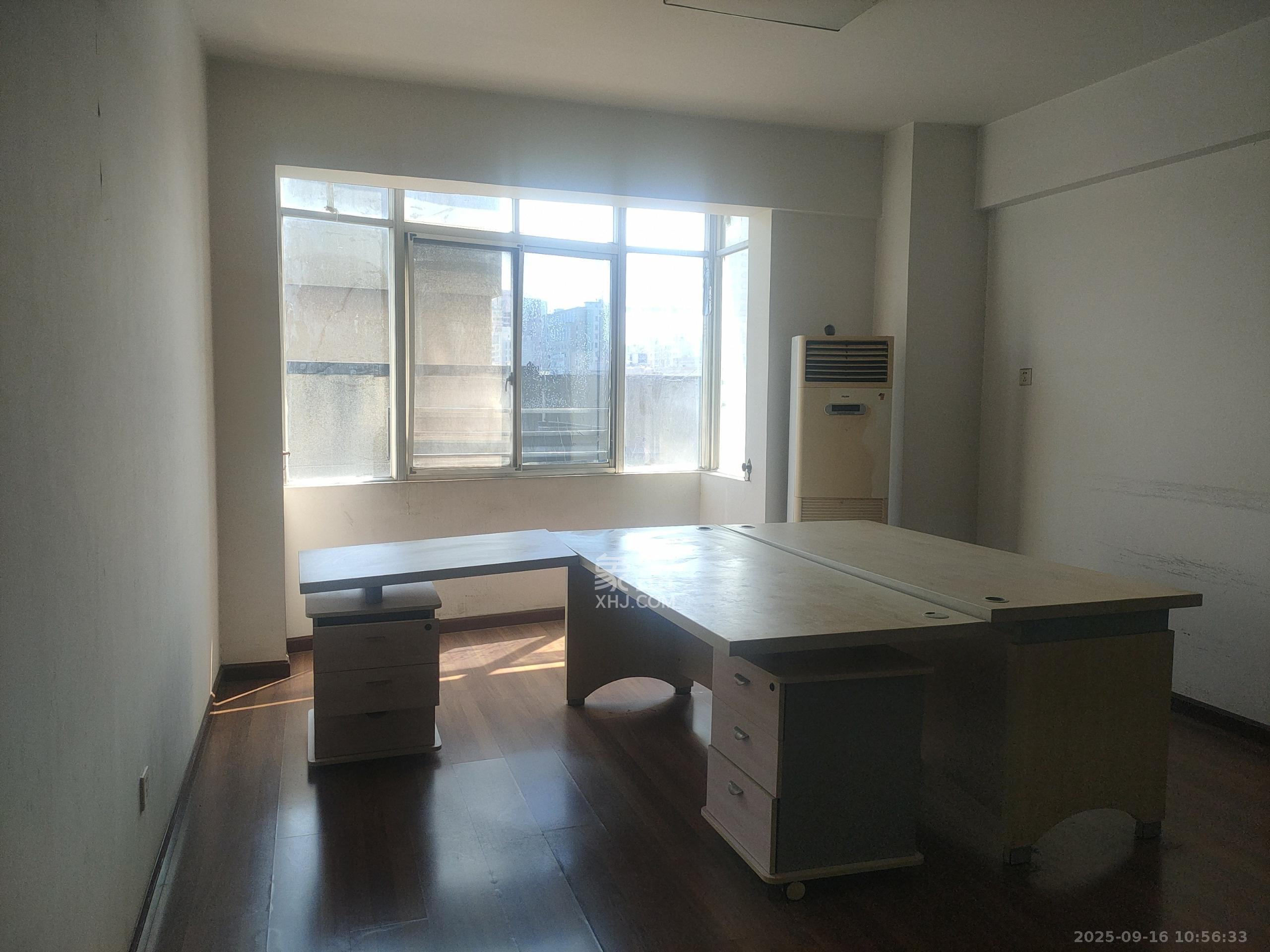 建鸿达现代城  1室0厅0卫    2800.0元/月室内图