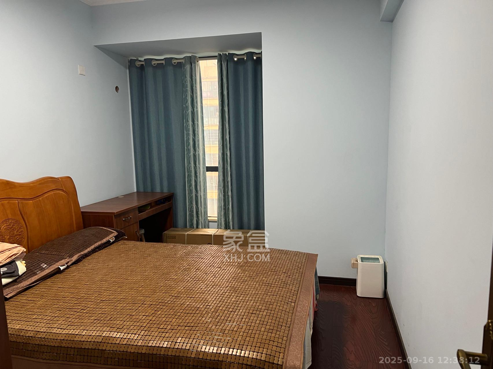 勤诚达新界 4室2厅12卫 2500.0元/月 勤诚达新界 4室2厅12卫 2500.0元/月室内图