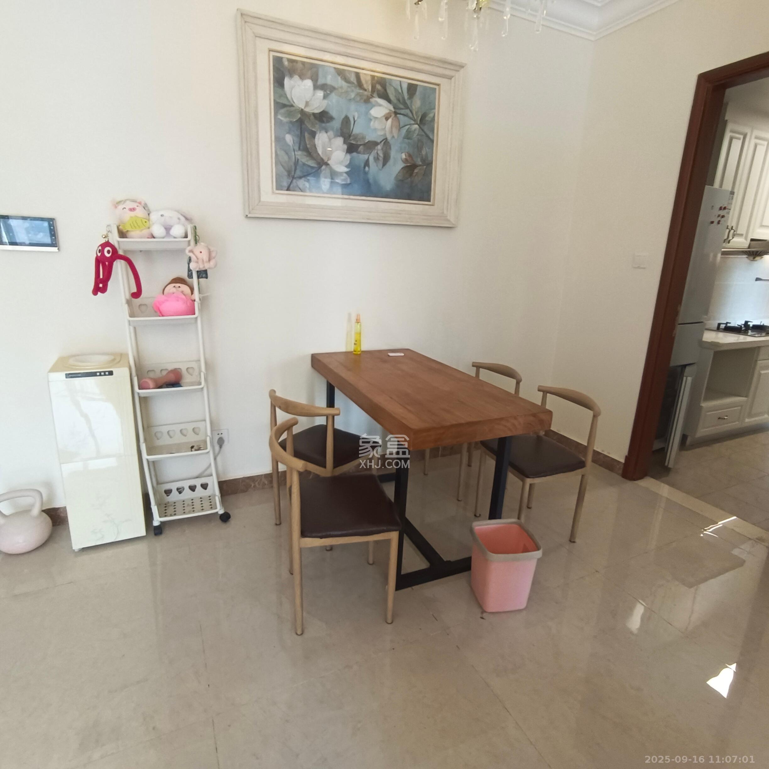 恒大雅苑 3室2厅2卫 3000.0元/月 恒大雅苑 3室2厅2卫 3000.0元/月室内图