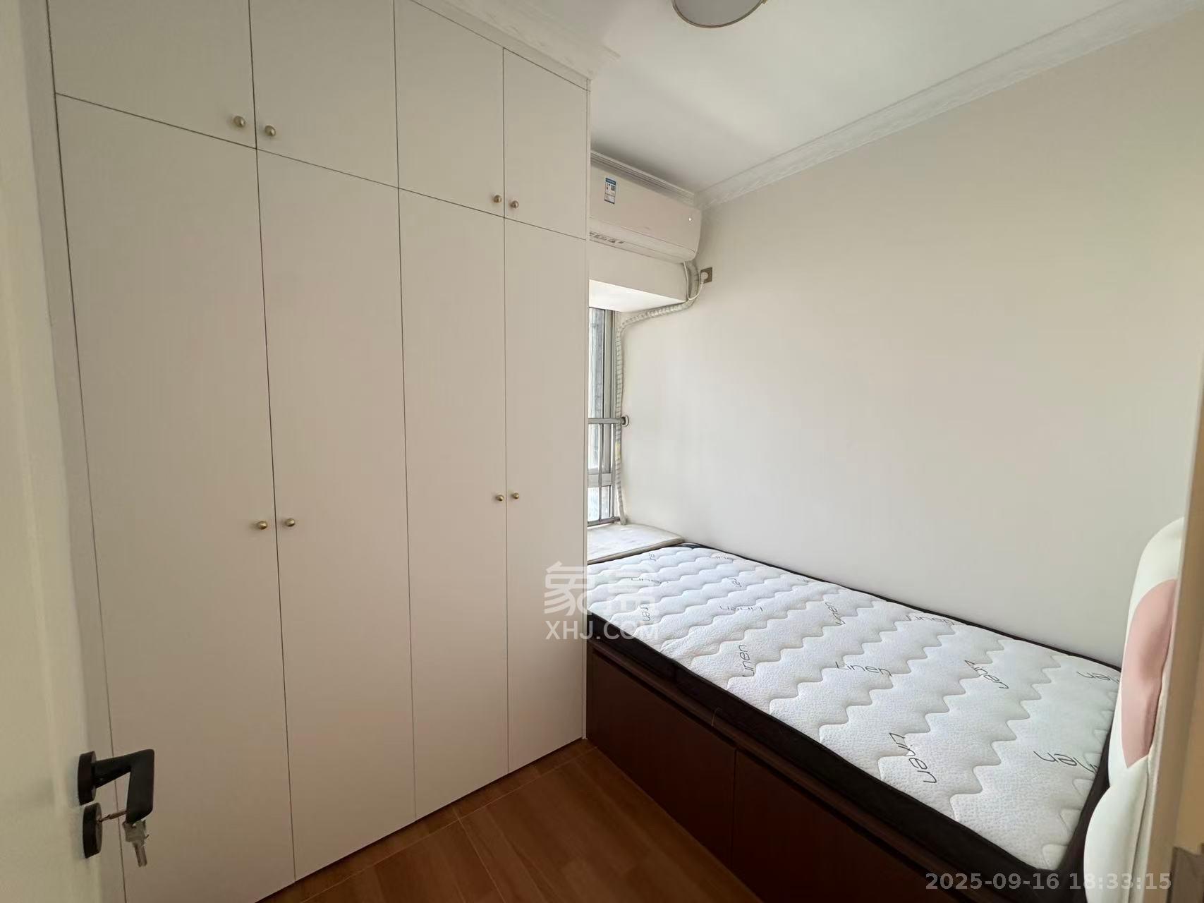 三王丽都  2室1厅1卫    3400.0元/月室内图