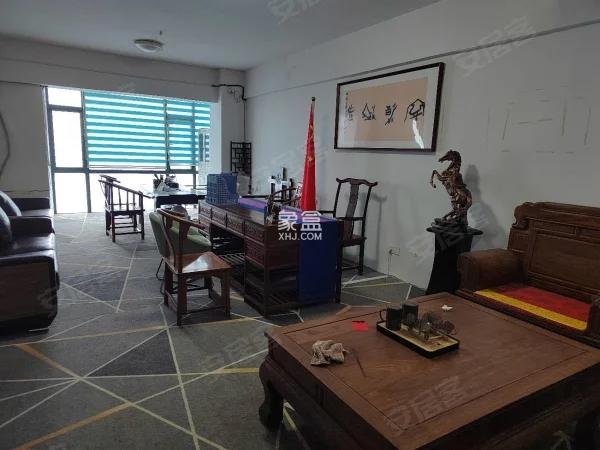 吉泰领寓 1室1厅1卫 4000.0元/月 吉泰领寓 1室1厅1卫 4000.0元/月室内图