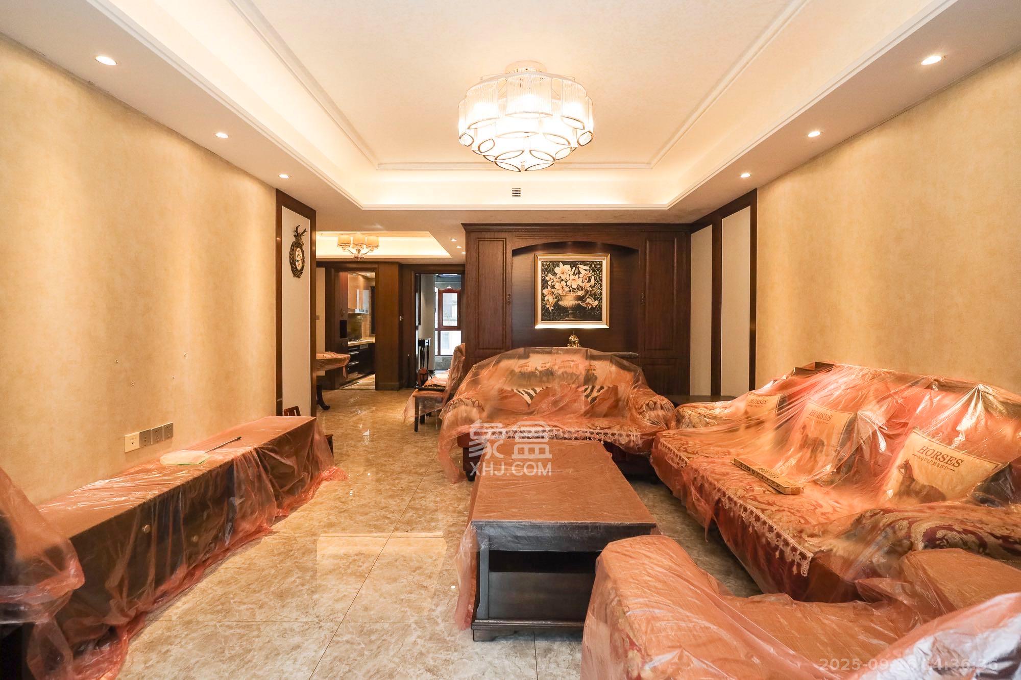 恒大御景天下城一期  3室2厅2卫    3500.0元/月 恒大御景天下城一期  3室2厅2卫    3500.0元/月