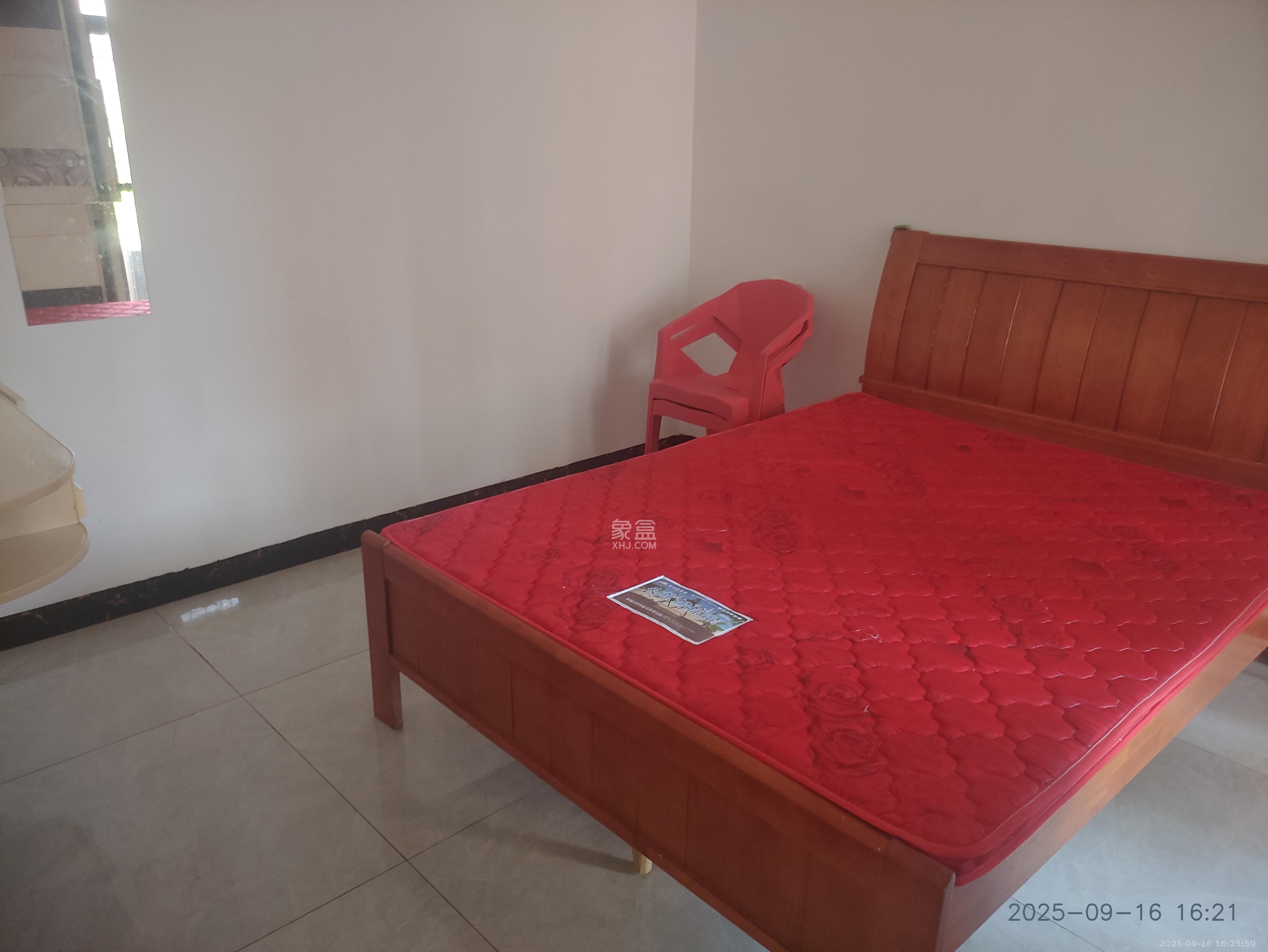 和润园一、二期  1室0厅0卫    1100.0元/月室内图