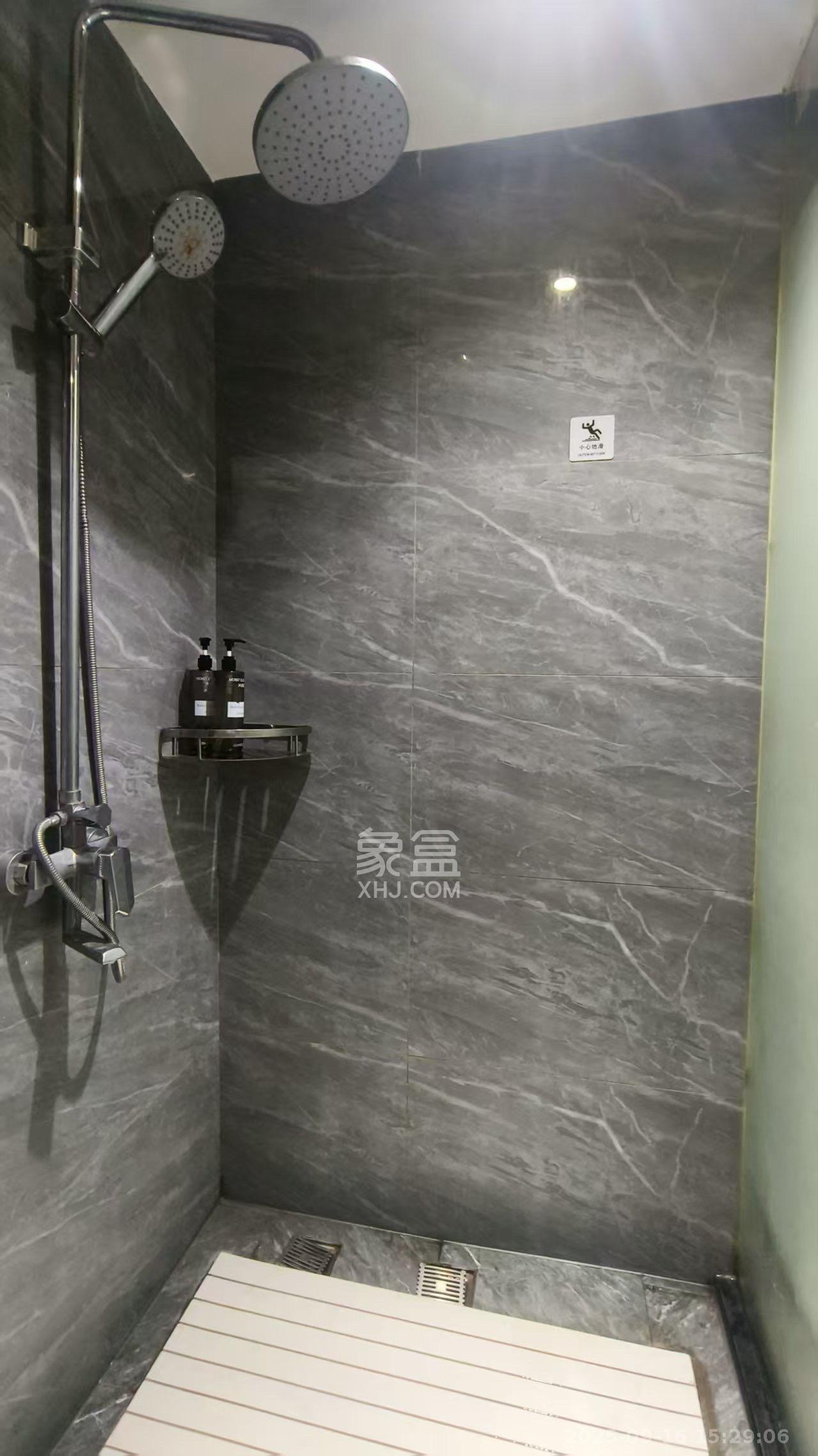 保利香槟国际 1室0厅0卫 1200.0元/月 保利香槟国际 1室0厅0卫 1200.0元/月室内图