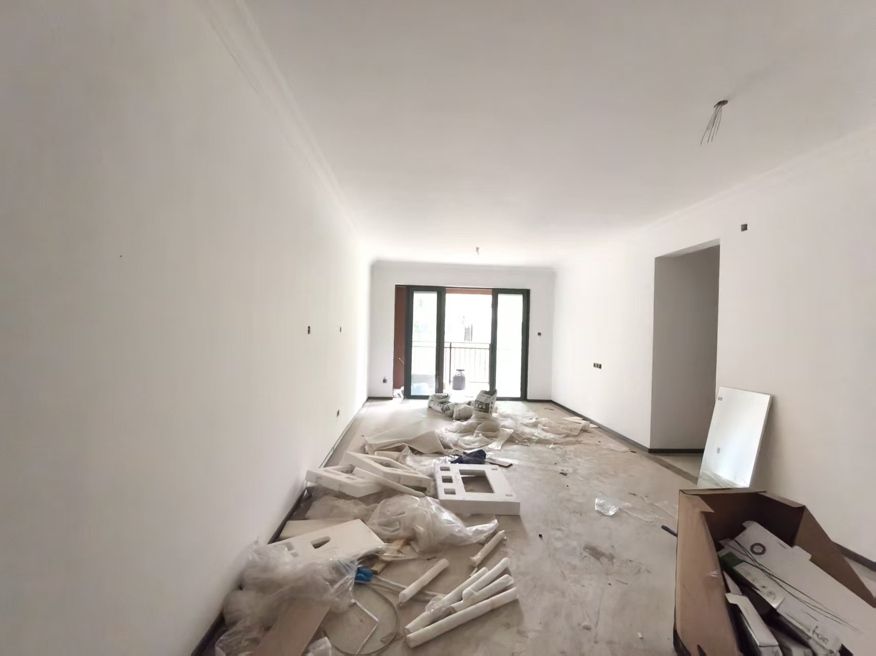 碧桂园梓山府  3室2厅2卫    1400.0元/月