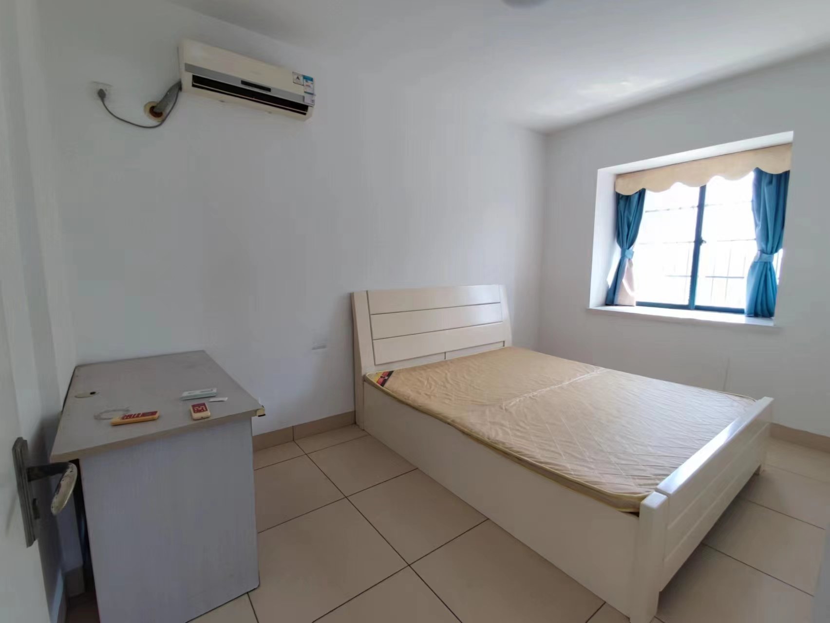 滨海贵族 2室2厅1卫 2600.0元/月 滨海贵族 2室2厅1卫 2600.0元/月室内图