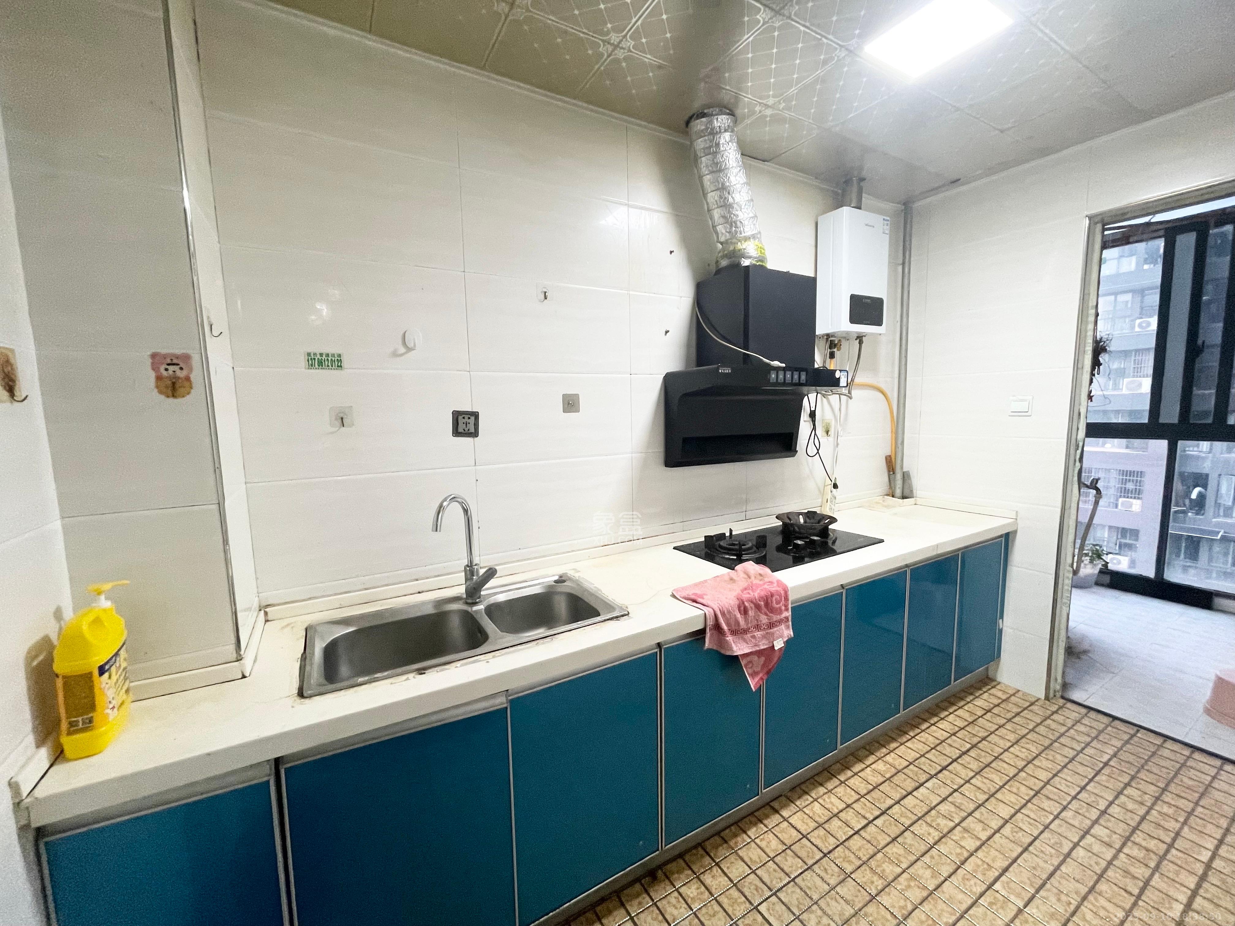 中信文化广场（中信新城二期）  3室1厅1卫    1500.0元/月室内图