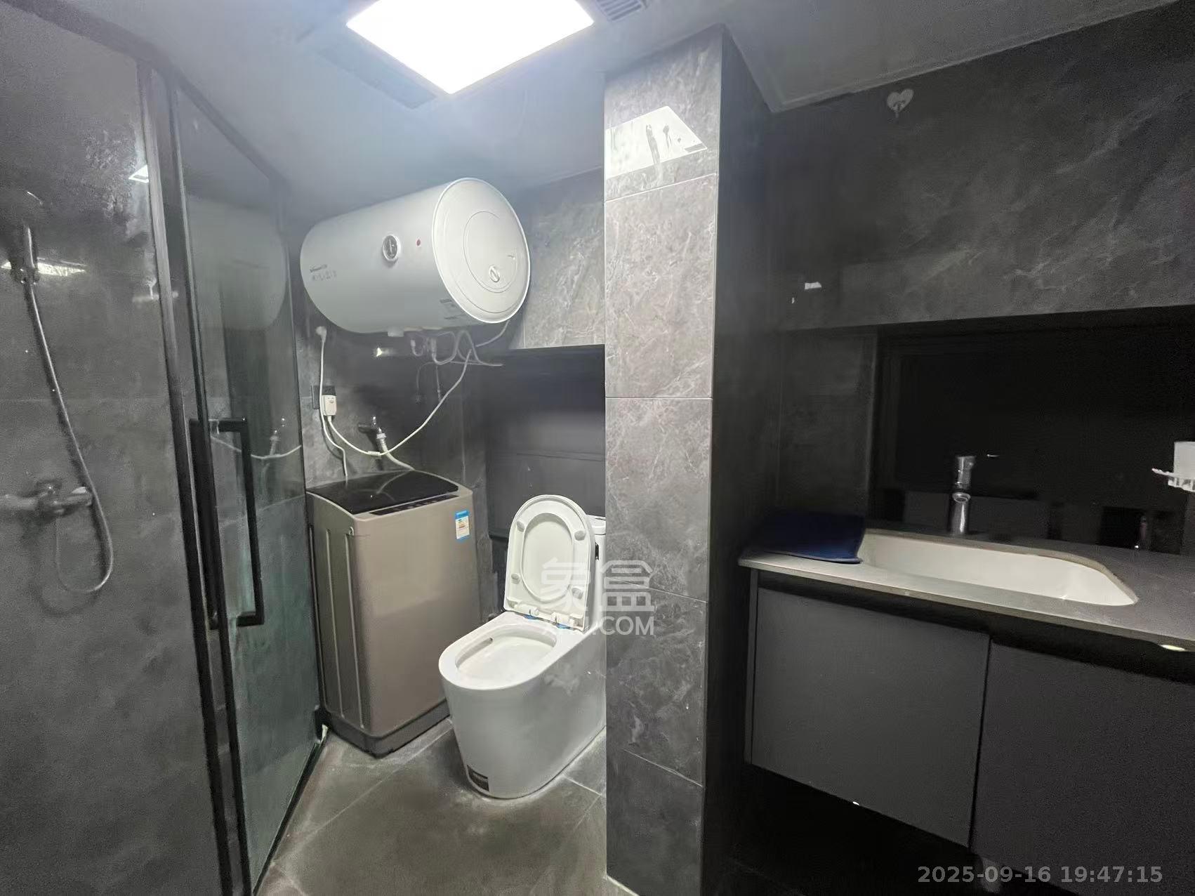 龙湖新壹城  1室1厅1卫    1600.0元/月室内图