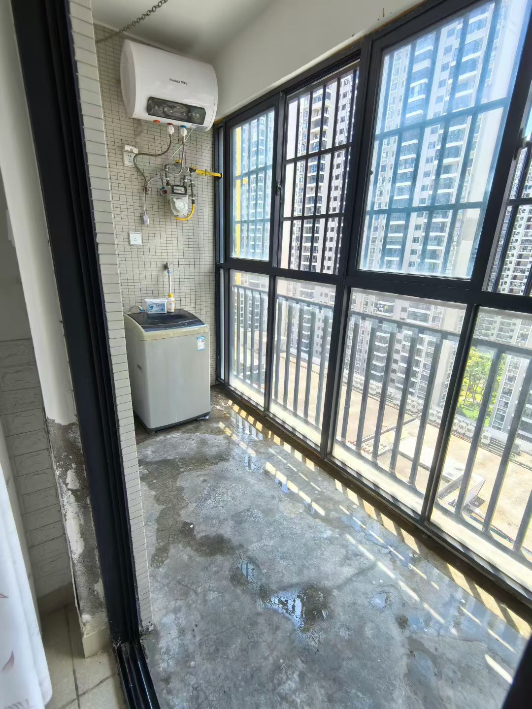 盛贤景都 1室1厅1卫 1600.0元/月 盛贤景都 1室1厅1卫 1600.0元/月室内图