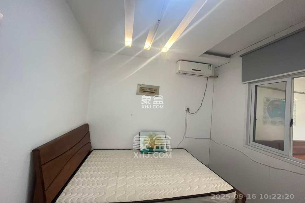 维一星城  3室2厅2卫    2600.0元/月 维一星城  3室2厅2卫    2600.0元/月室内图