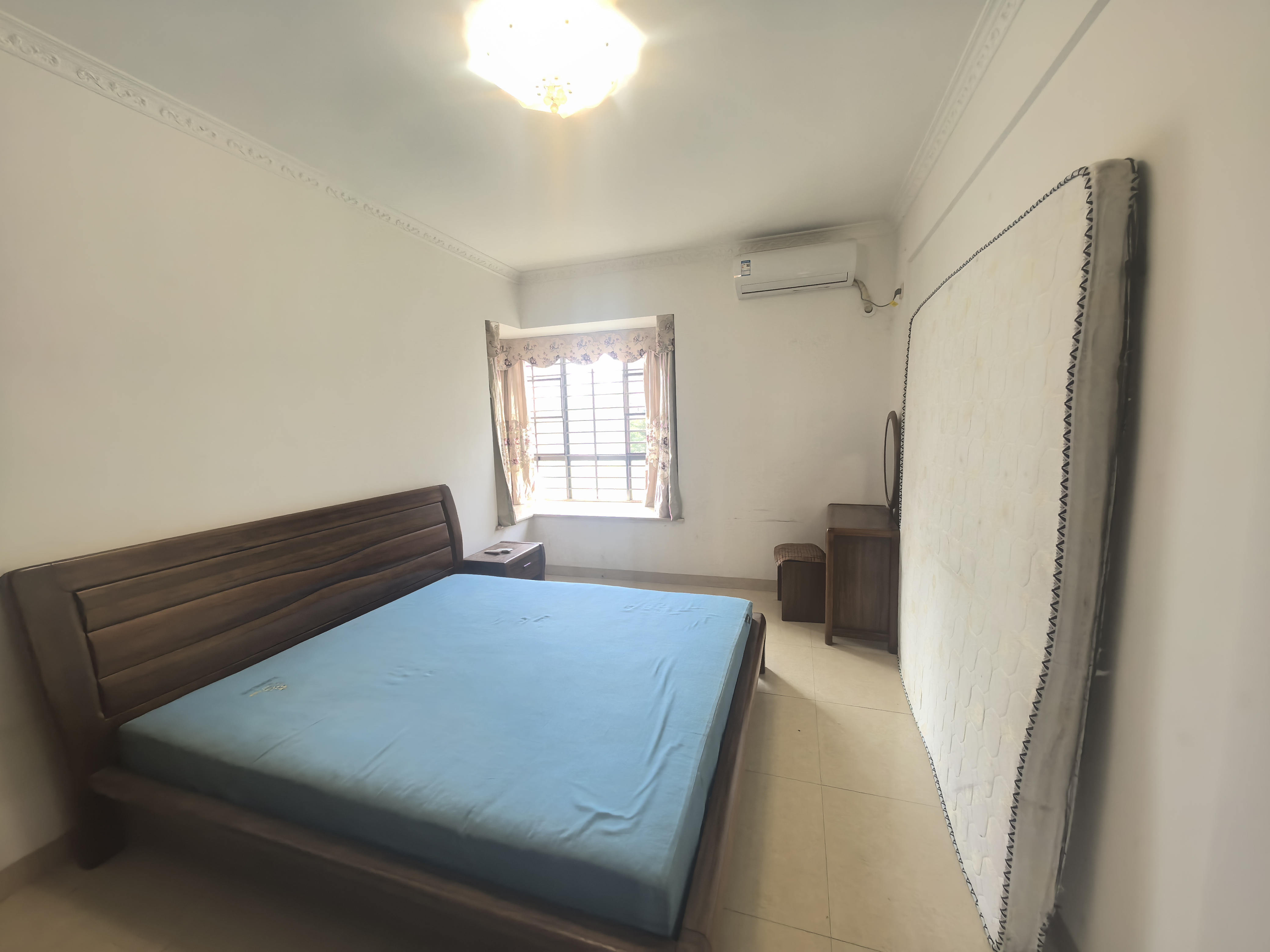 桂名园  3室2厅1卫    2300.0元/月室内图