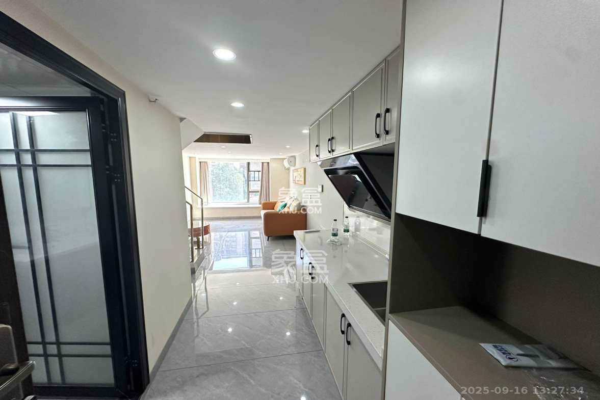 佳兆业云顶都汇 2室1厅1卫 1800.00元/月 佳兆业云顶都汇 2室1厅1卫 1800.00元/月室内图