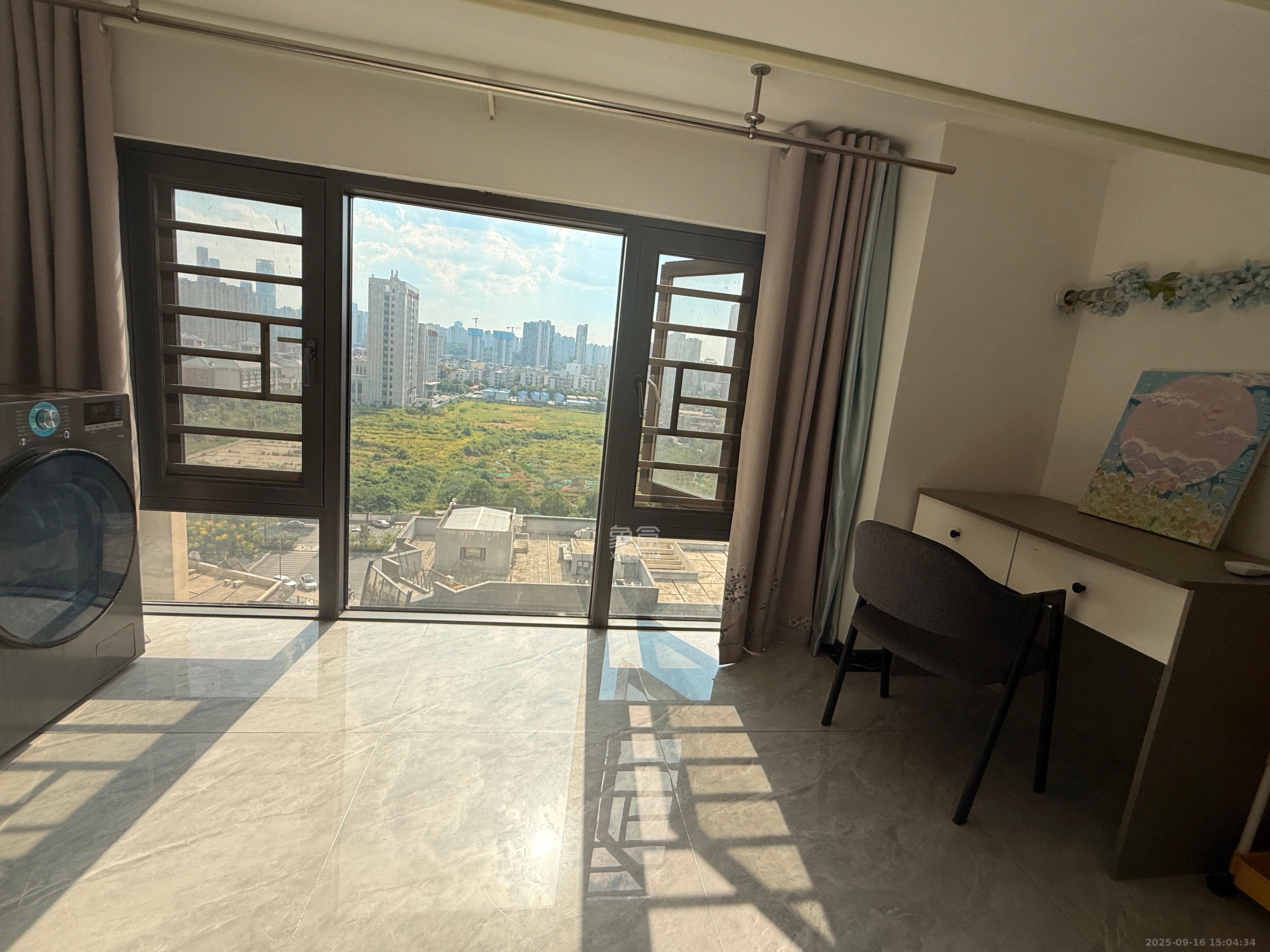 振业城三期 1室0厅0卫 1400.0元/月 振业城三期 1室0厅0卫 1400.0元/月室内图