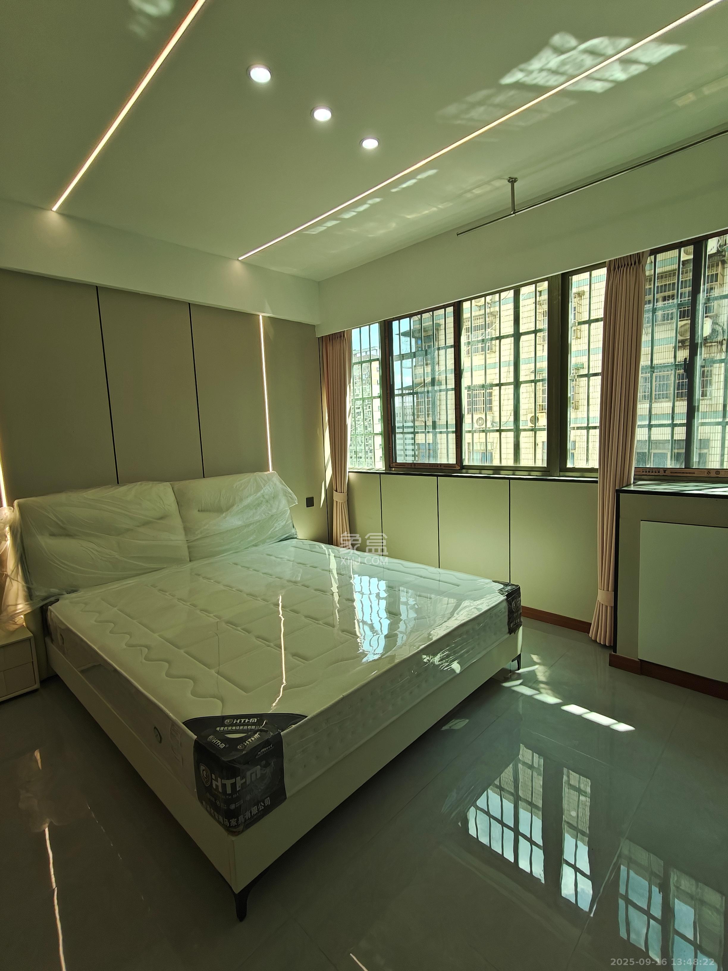 上城星座 1室1厅1卫 2700.0元/月 上城星座 1室1厅1卫 2700.0元/月室内图