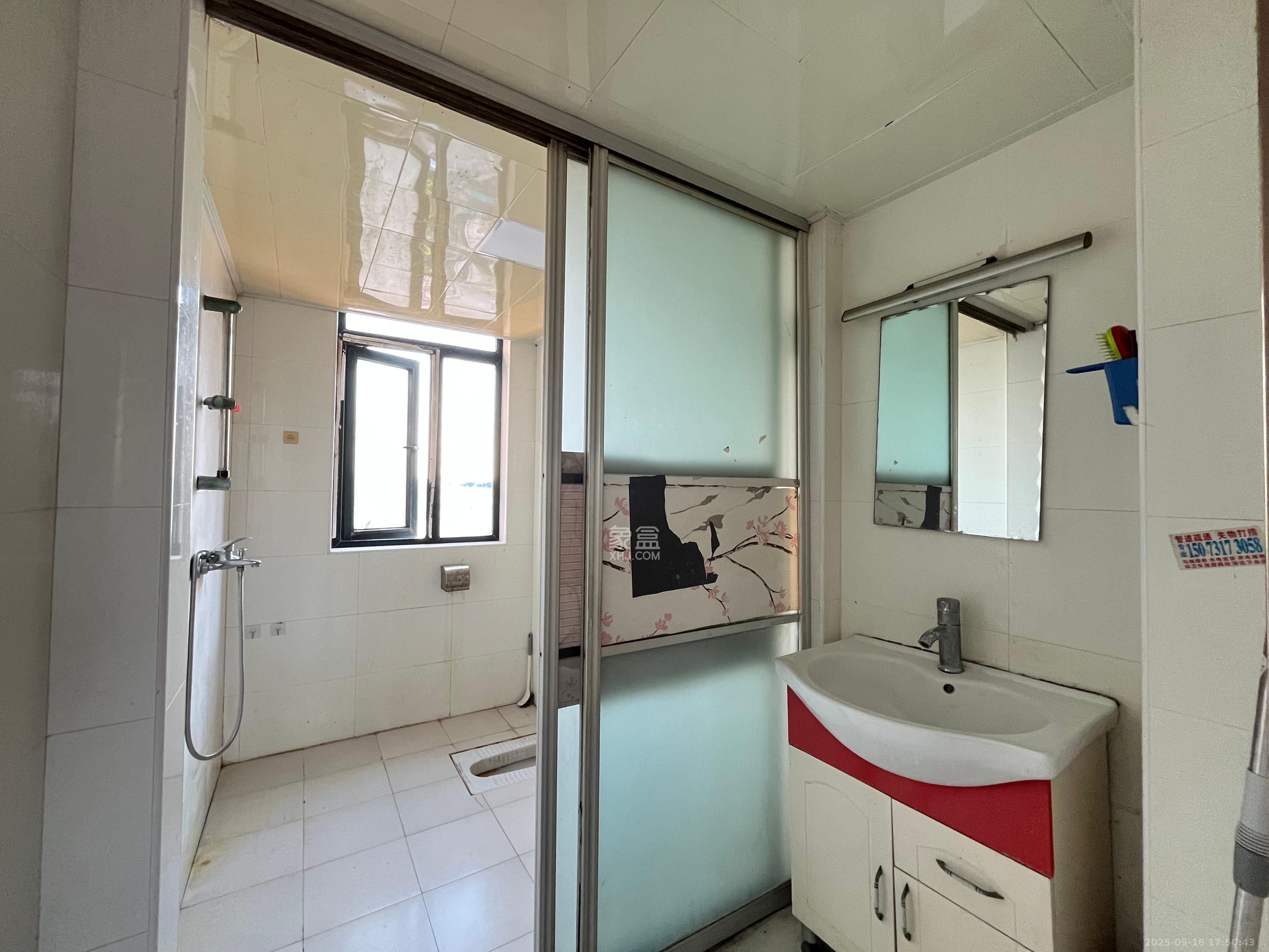 先锋东外滩 3室2厅2卫 2800.0元/月 先锋东外滩 3室2厅2卫 2800.0元/月室内图