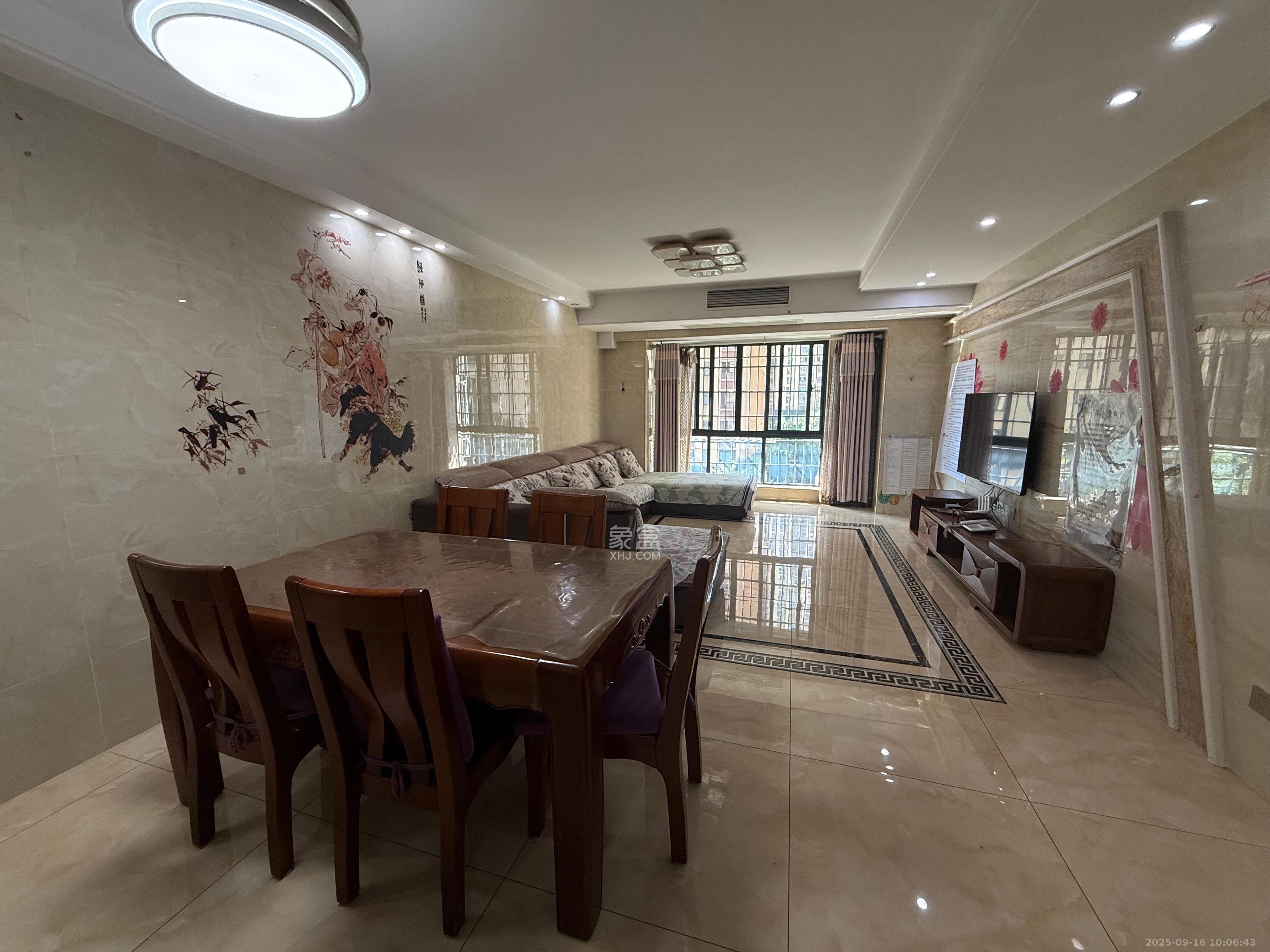 兰亭都荟(璟峰苑) 4室2厅2卫 4000.0元/月 兰亭都荟(璟峰苑) 4室2厅2卫 4000.0元/月室内图