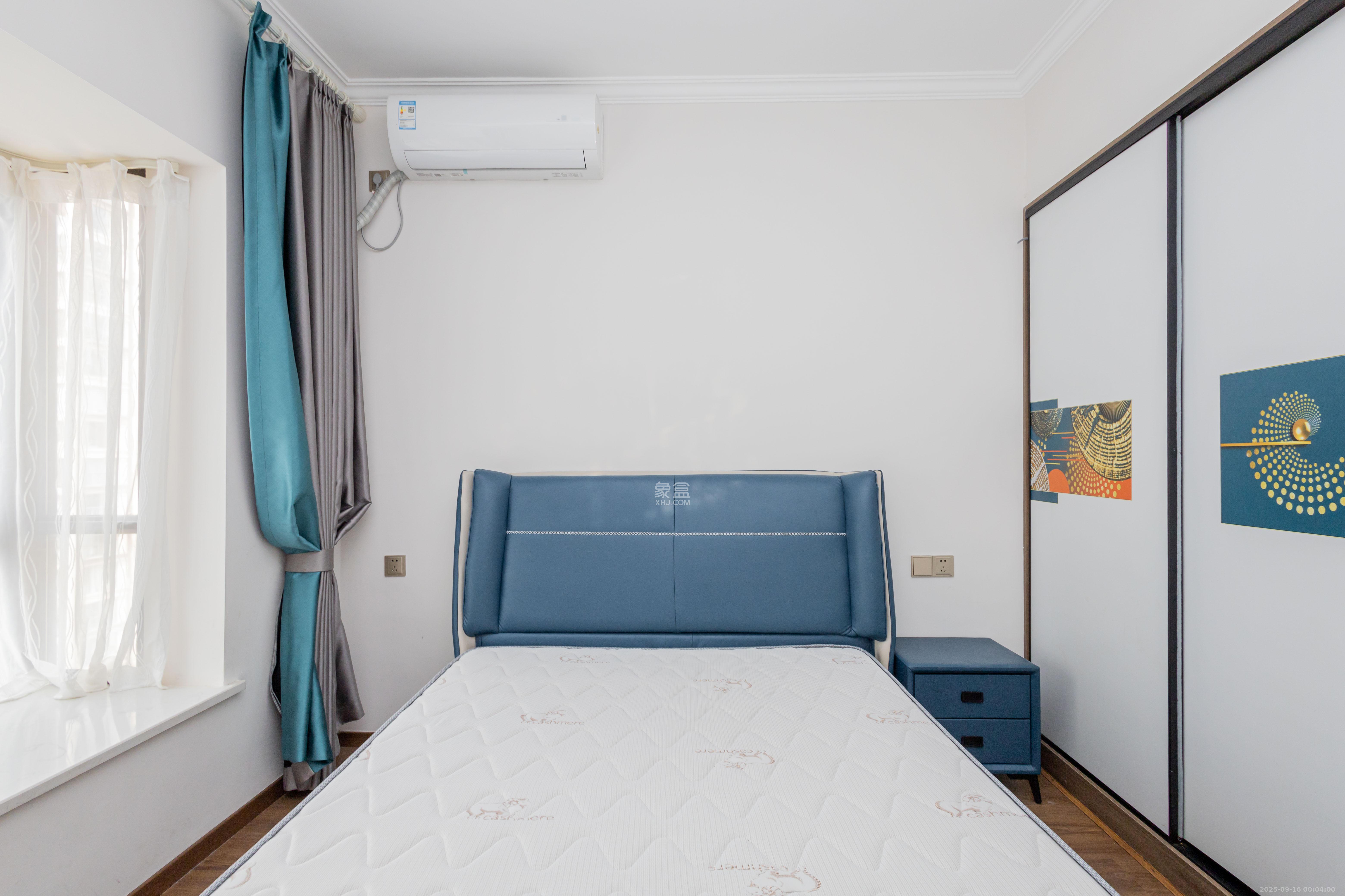 东方美地  4室2厅2卫    109.5万卧室